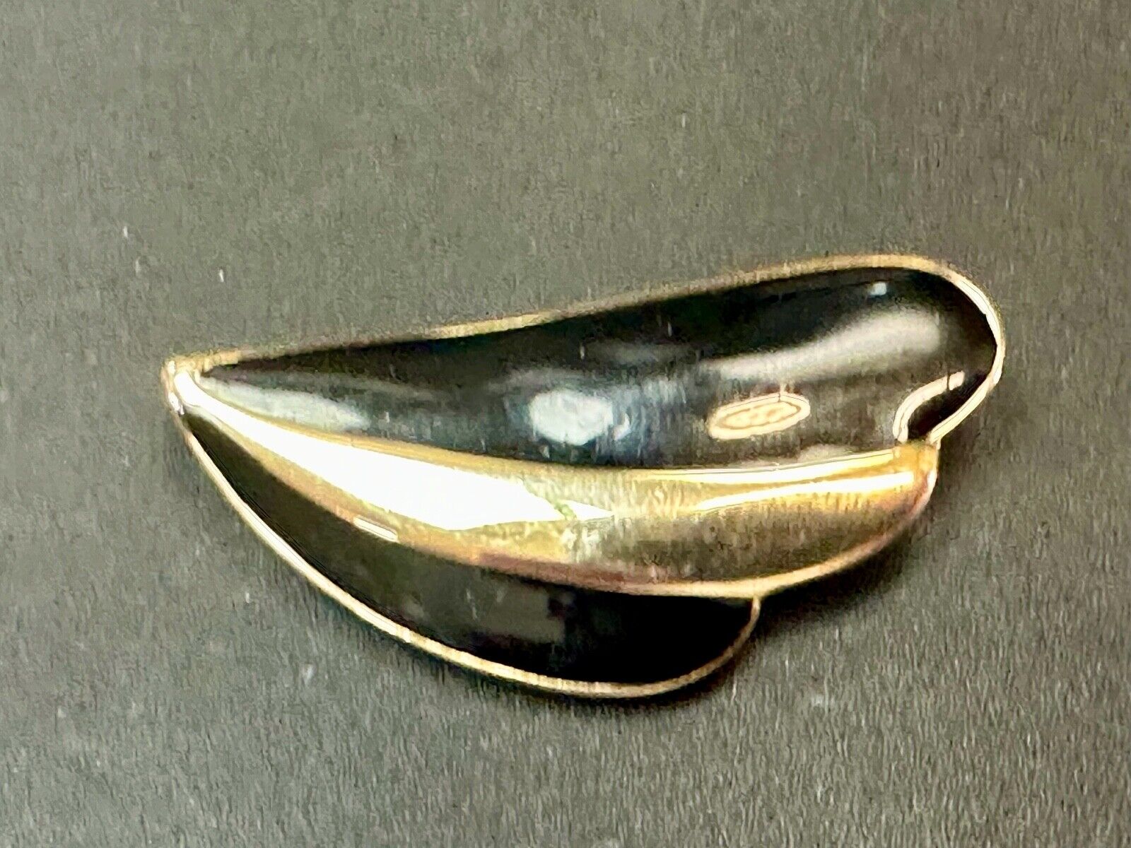 Abstract Leaf Shaped Black Enamel Gold tone brooch pin