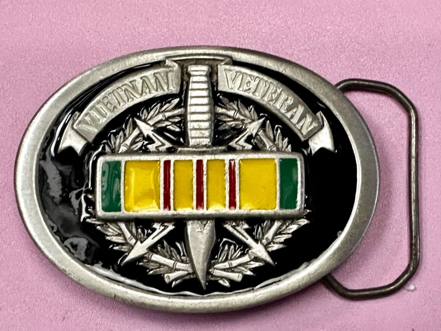 Veteran Vietnam Knife Emblem The Great American Belt Buckle co