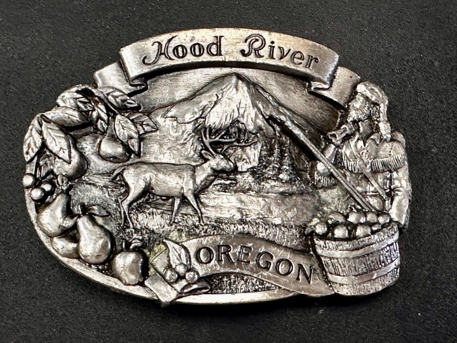 Majestic Mt. Hood River Valley Oregon Scenery Vtg 1981 Commemorative Belt Buckle