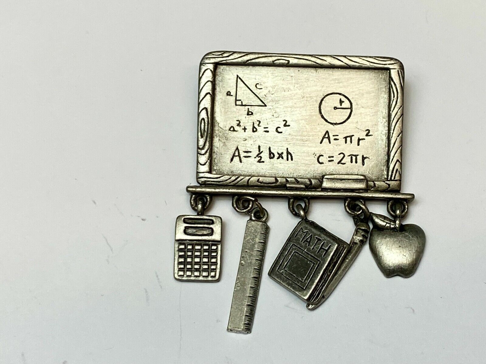 VINTAGE *J.J.*PEWTER MATH TEACHER CHALKBOARD BROOCH PIN W/THEMED FIGURAL DANGLES