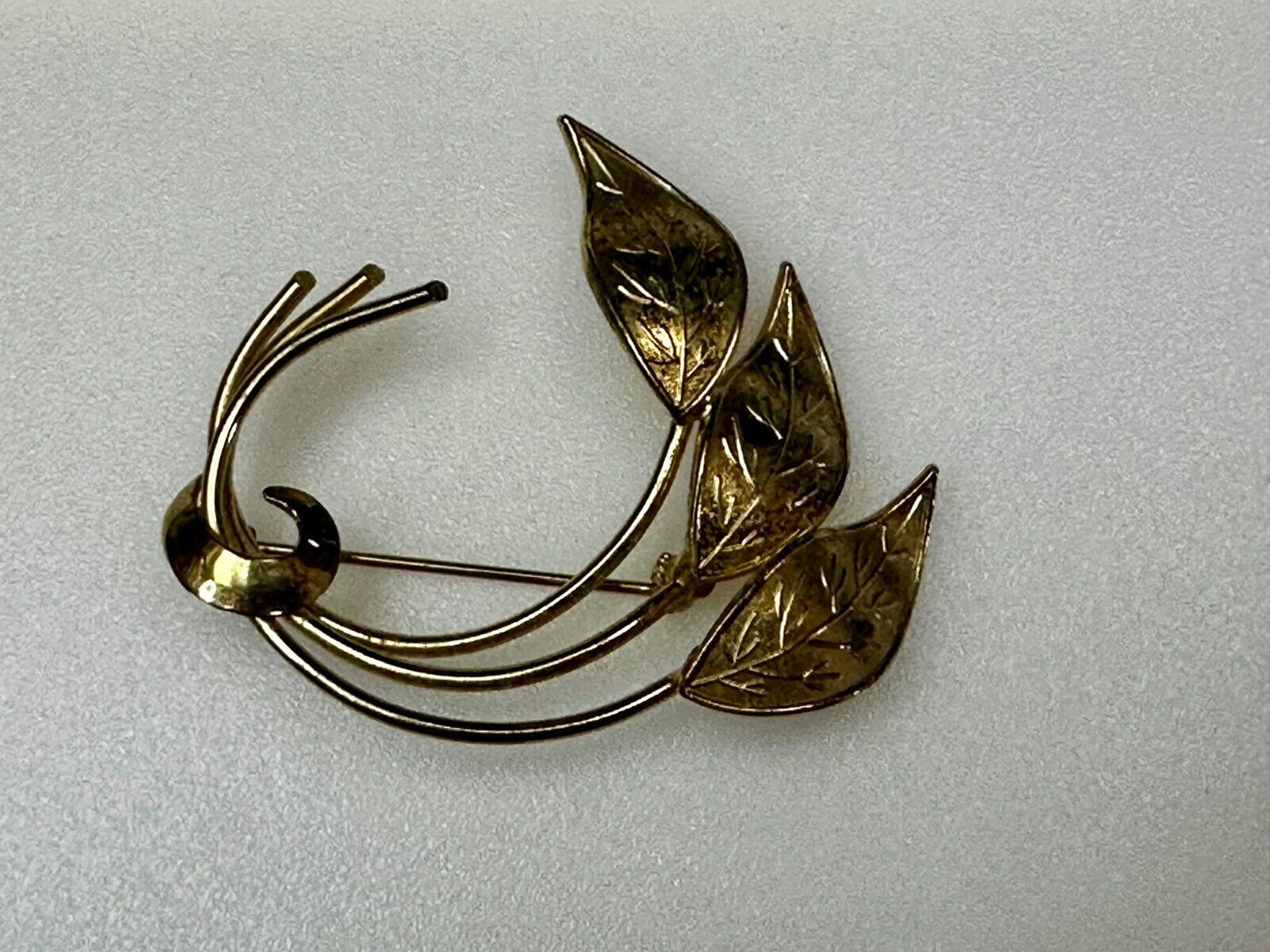 Three Curved Leaf with Tied Stem 2" Gold Tone Brooch Pin Signed by Coro