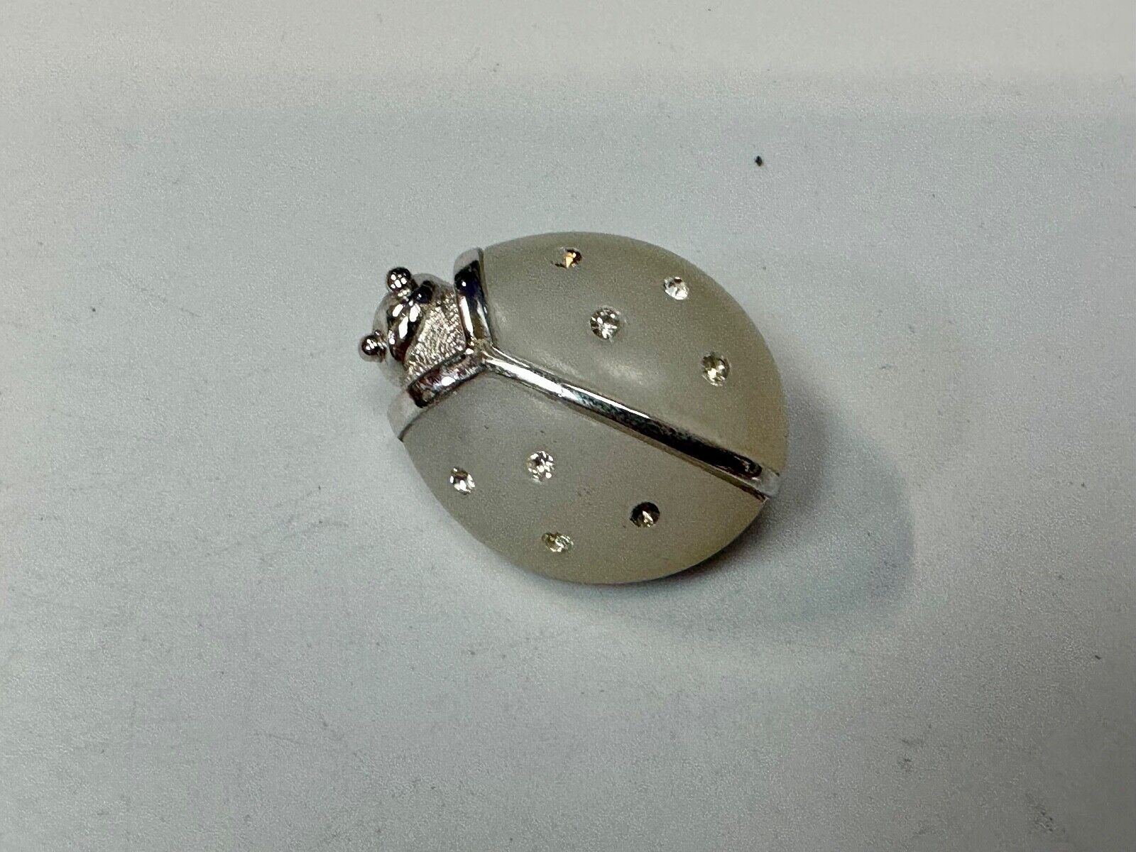 AVON Vintage LADYBUG LAPEL Pin Enamel Costume Jewelry missing rhinestone?