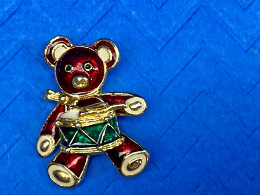 Vintage Enameled Little Drummer Bear Christmas Brooch Pin Gold Tone Drums Red