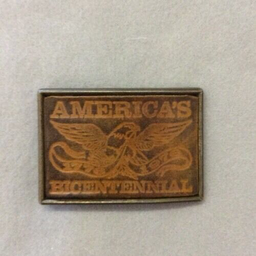 VINTAGE AMERICA'S BICENTENNIAL LEATHER BELT BUCKLE