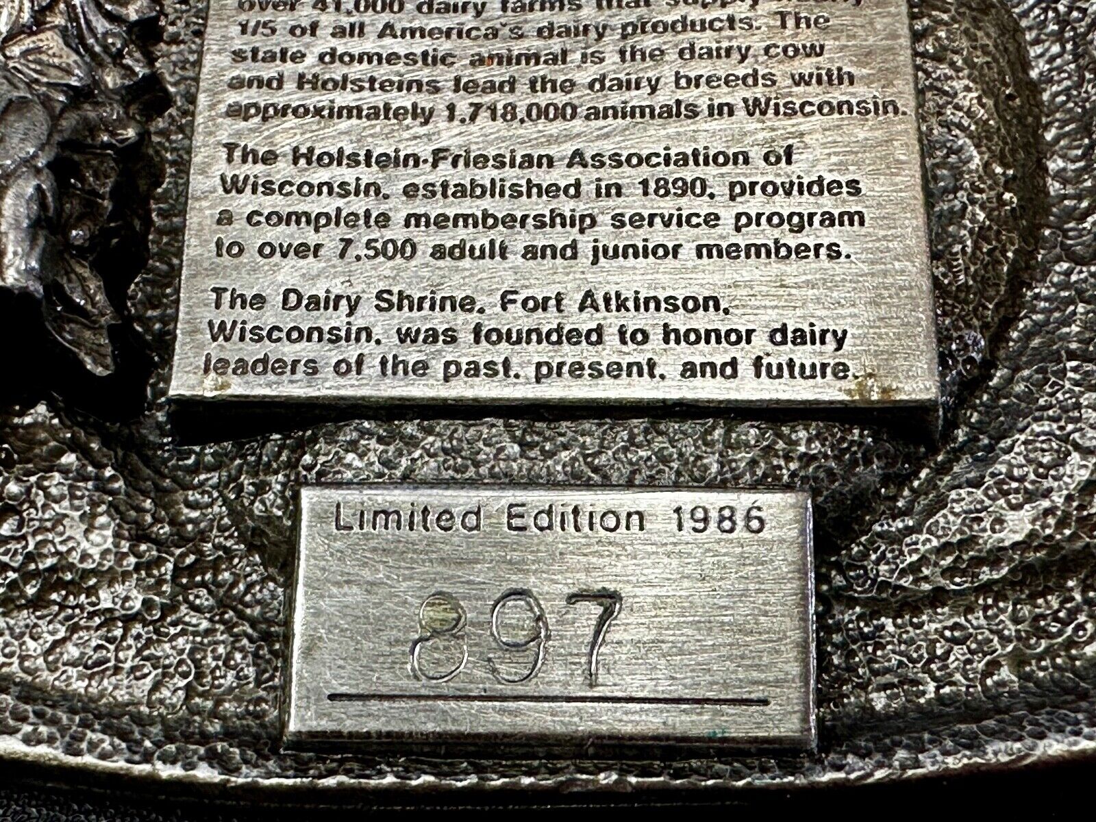 101st Holstein Convention The Dairy Shrine Milwaukee Wisconsin 1986 Belt Buckle