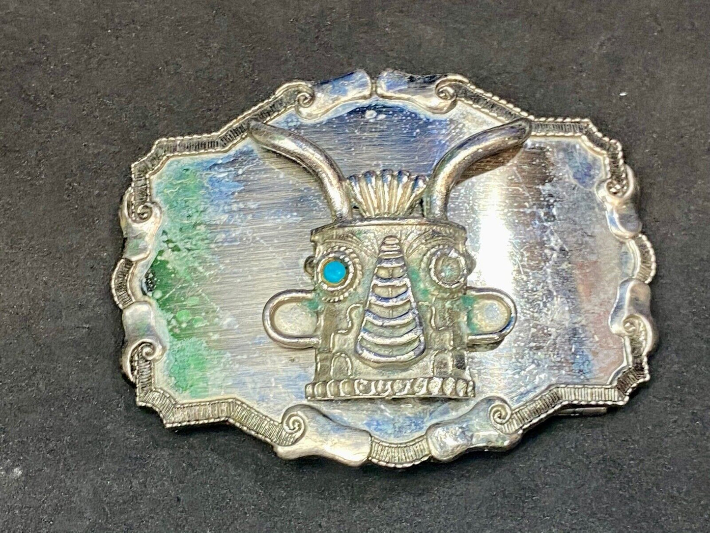 Very Different!   Raised Robot Head missing a blue eye! on western belt buckle 
