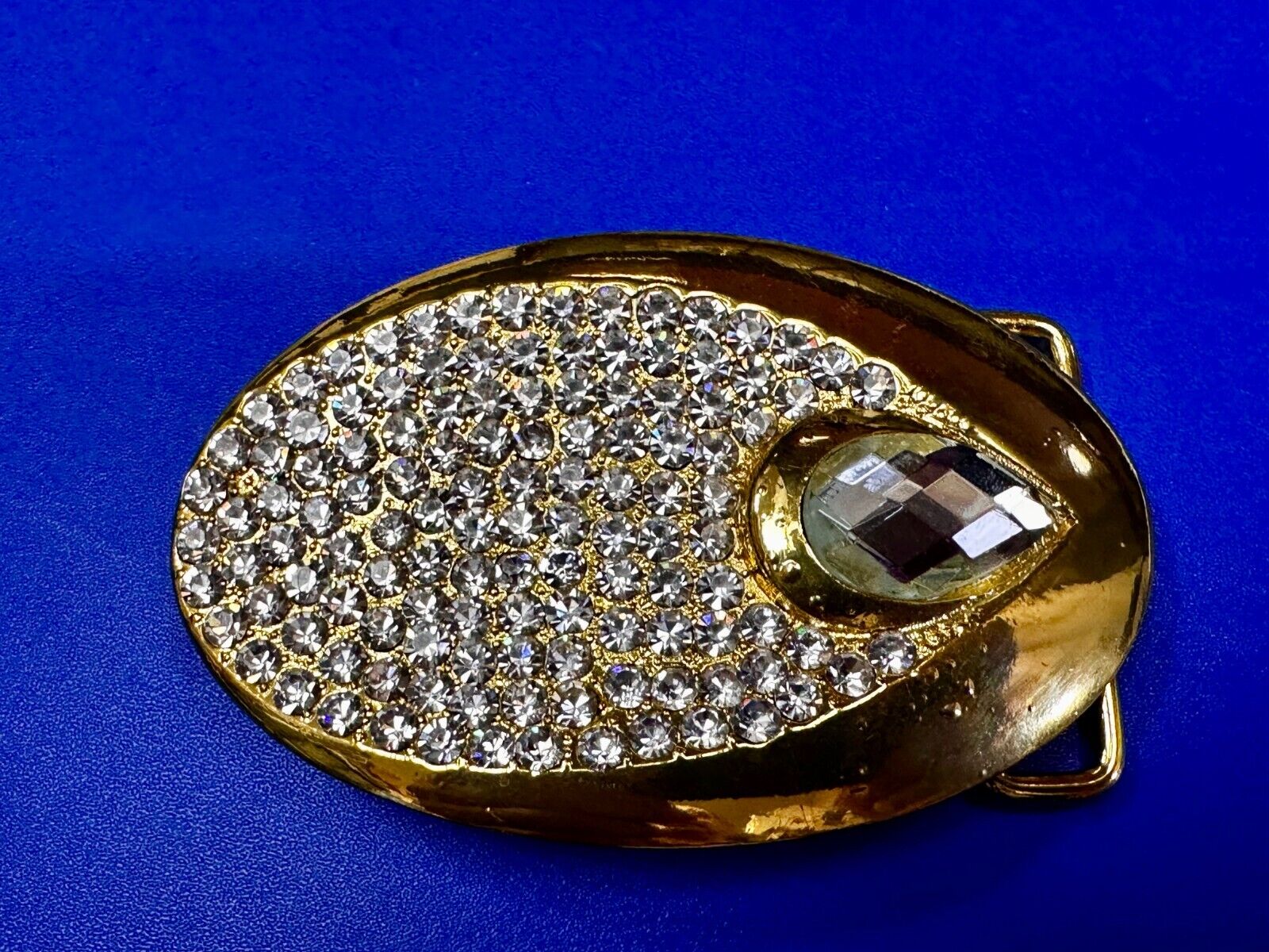 Beautiful Stylish Clear Rhinestone Covered Gold Tone Designer Oval Belt Buckle