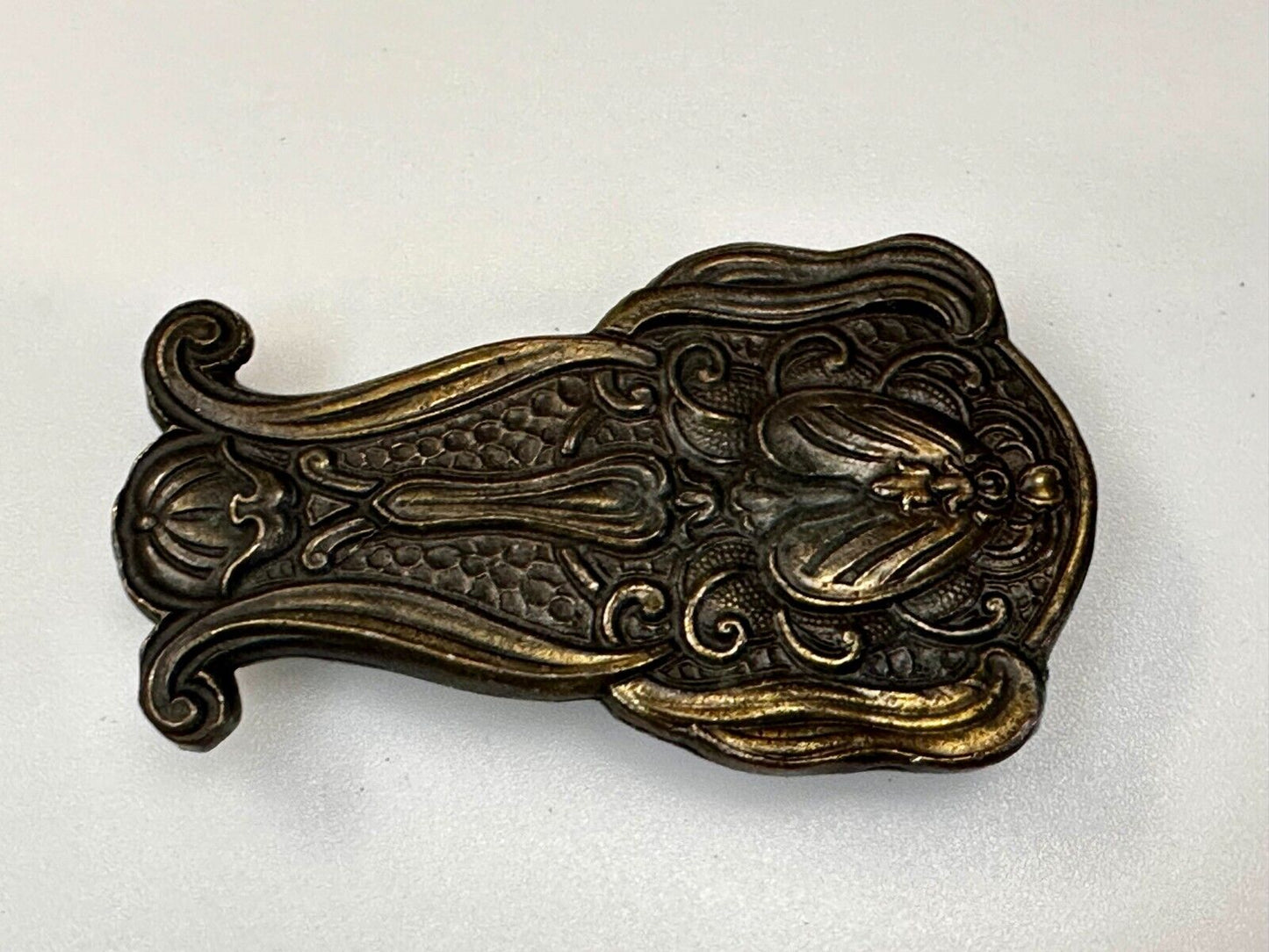 Antique Art Nouveau Ornate Floral Theme Vintage Bergamot Belt Buckle BBW  F-72