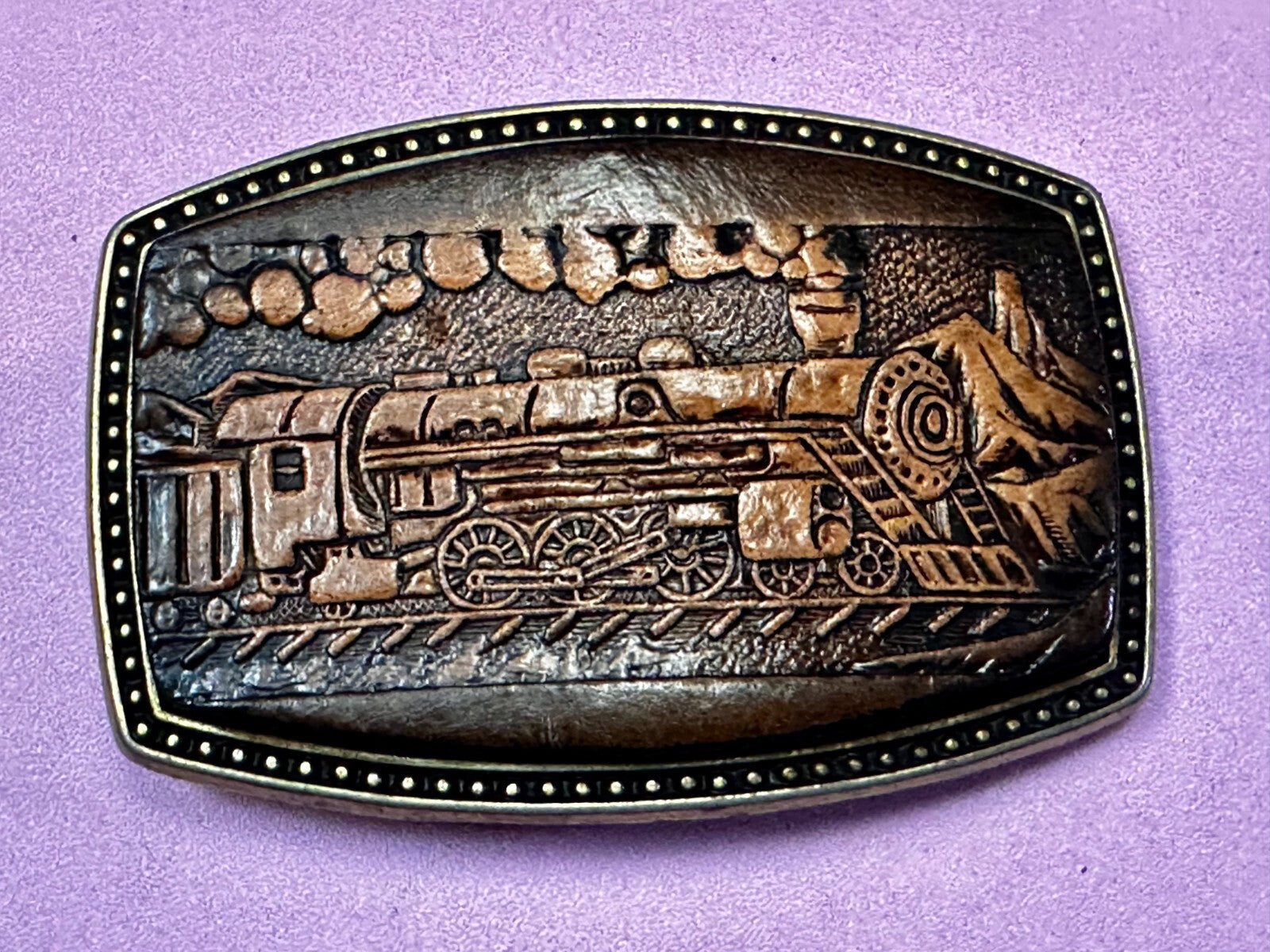 #4108 Train Locomotive Railroad Vtg. Leather on Metal Alumaline Belt Buckle