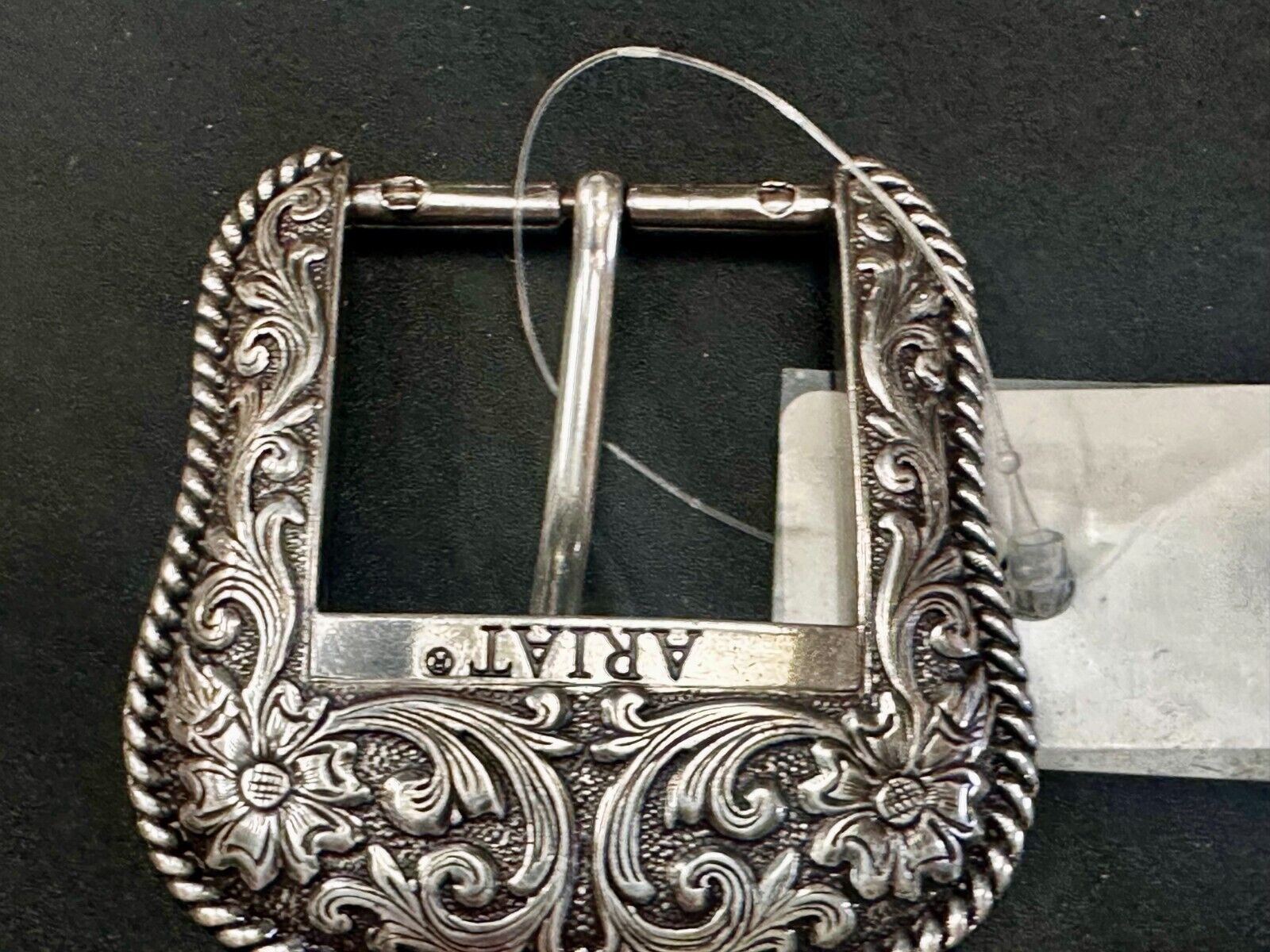 Ariat 2007 Ranger Style Detailed Flower Swirl Rope Outlined Belt Buckle