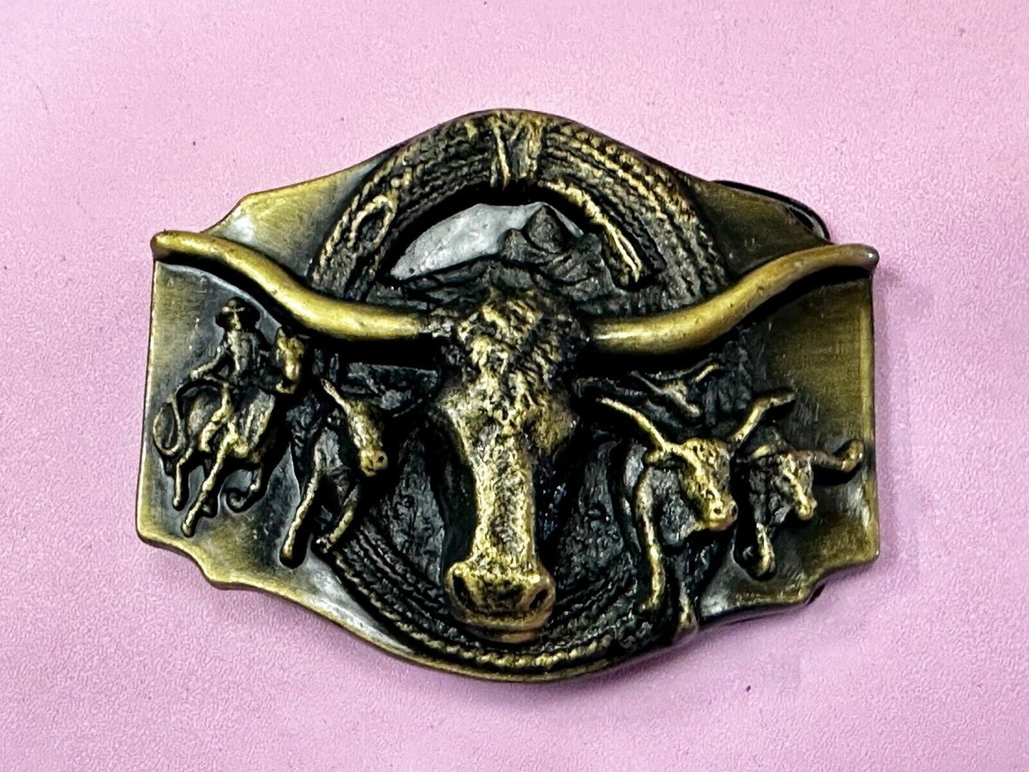 Vintage Long Horn Roping Horseback Rodeo Cowboy and Raised 3D Head Belt Buckle