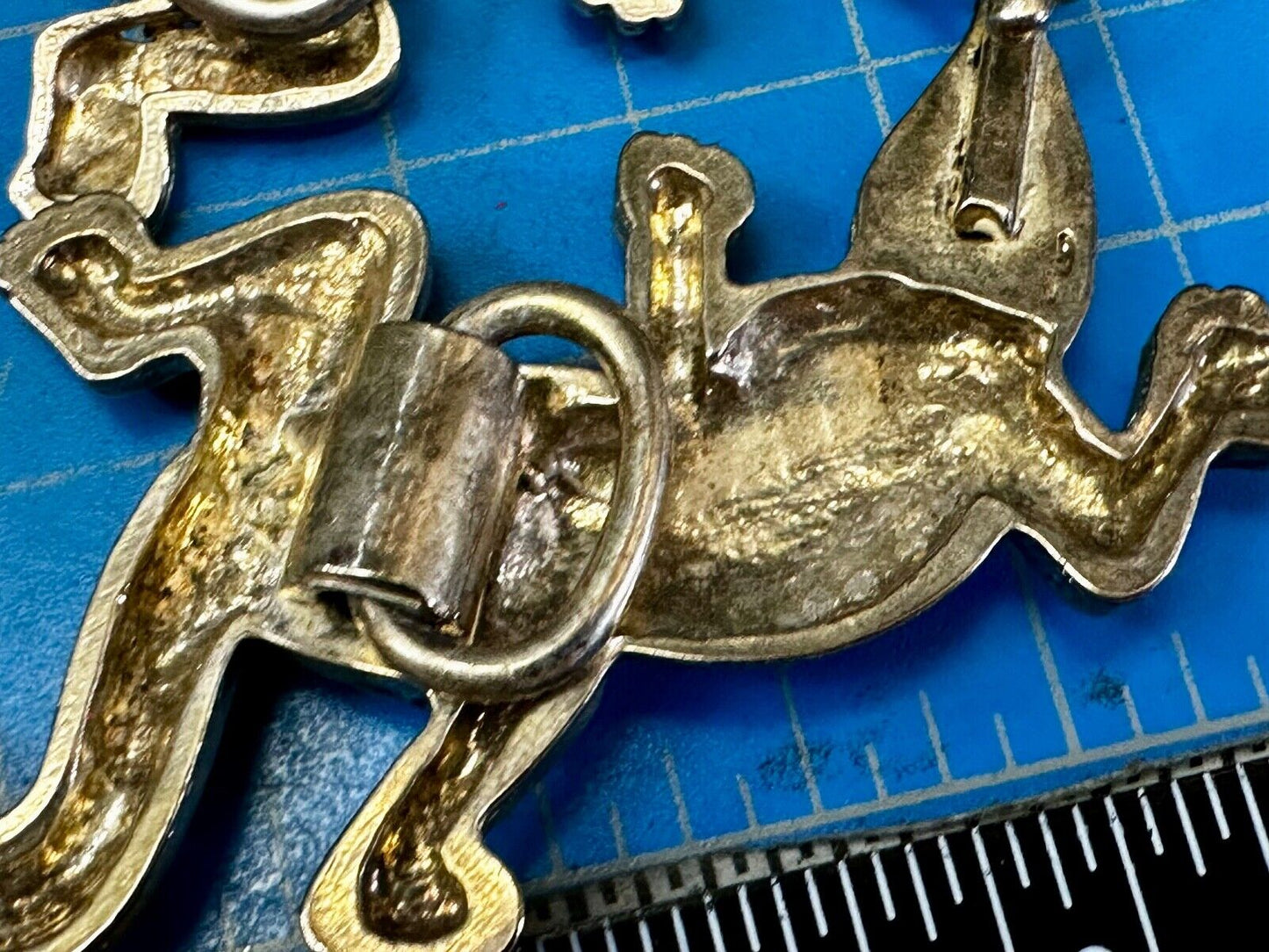Alligators Crocodiles multi segmented gold tone large Vintage Belt Buckle Loops
