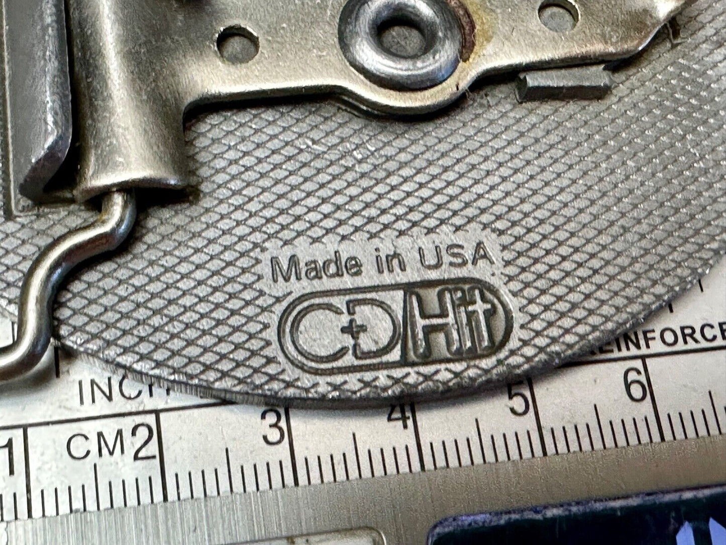 Vintage  QH Quality Hydro Promotional Company Prairie, WI  belt buckle