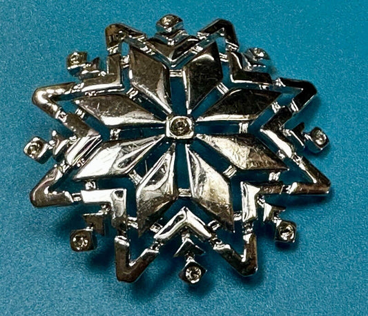 Beautiful Snowflakes with Rhinestone Accents  Gold Tone Brooch Pin Signed Monet