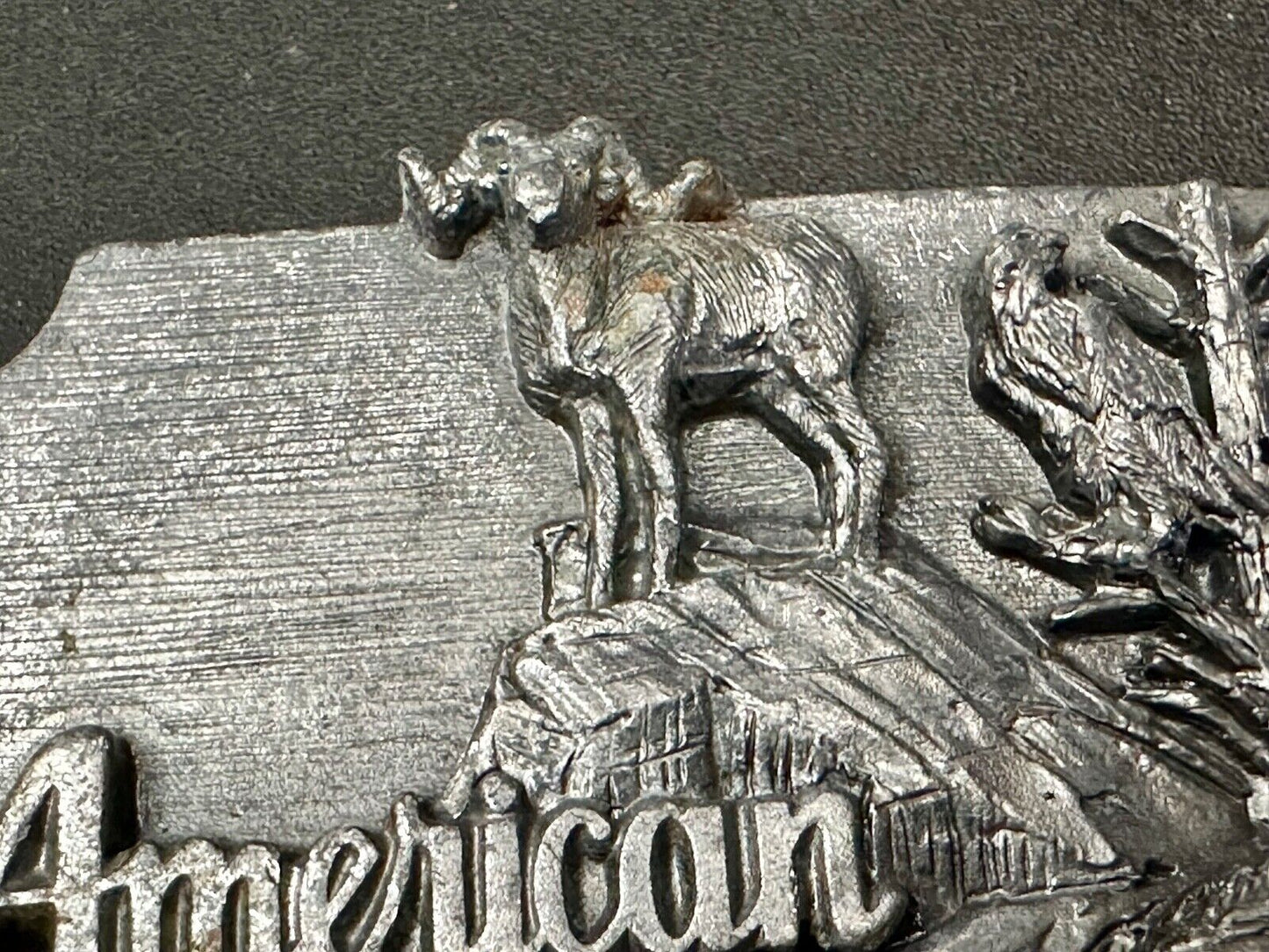 Alaska Wildlife Vintage 1991 Commemorative Pewter Belt Buckle
