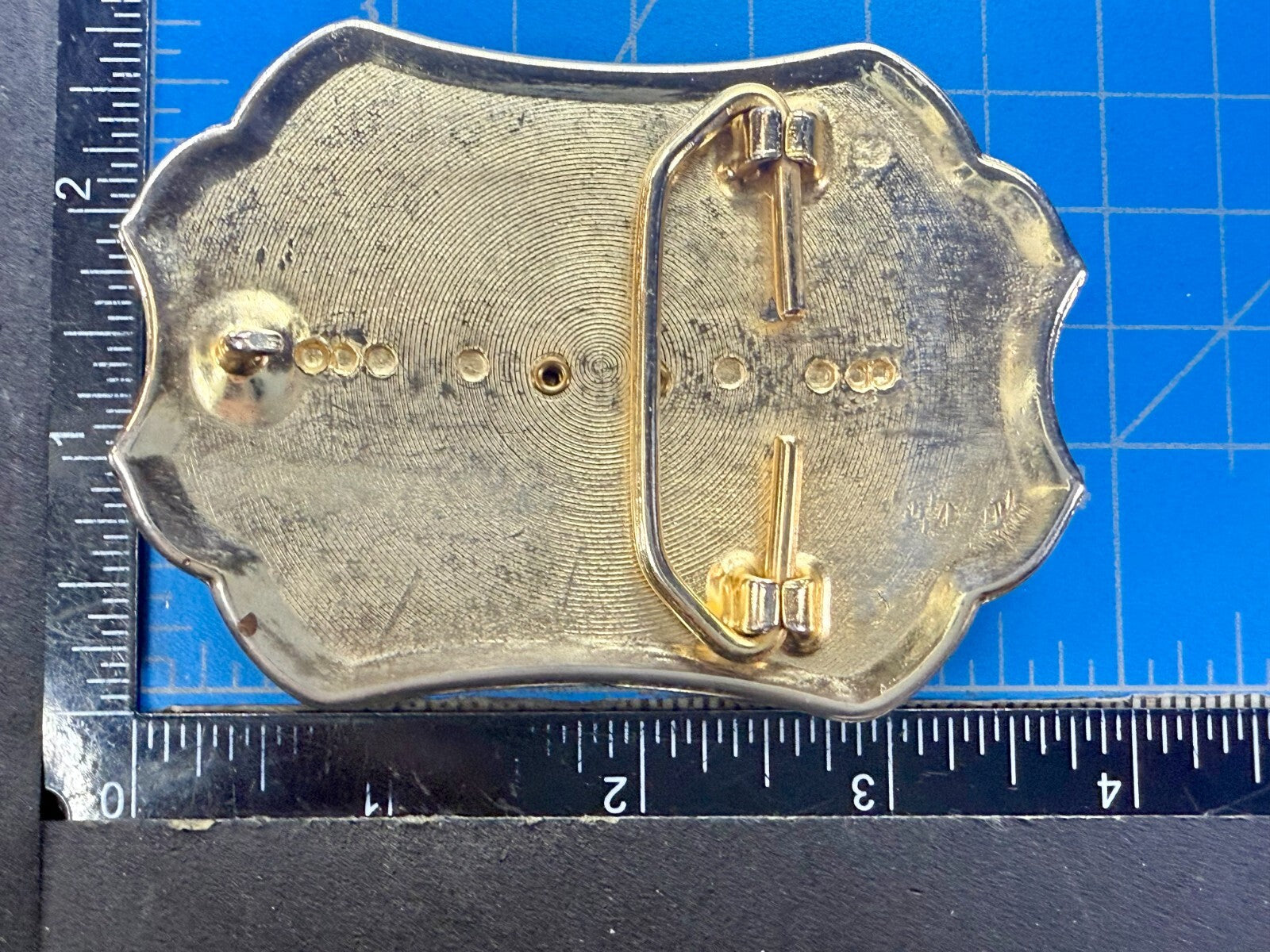 ALASKA Alaskan State Centerpiece on Gold Color Western Style Belt Buckle