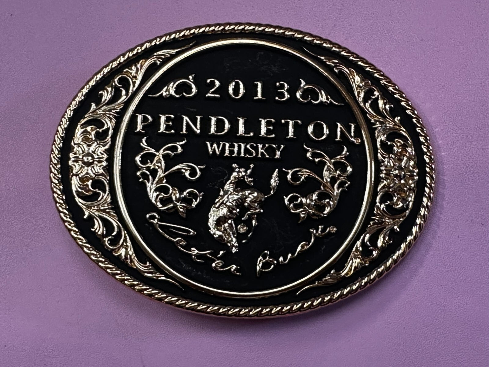 2013 Pendleton Whiskey Let'er Buck Rodeo Cowboy Montana Silversmiths Belt Buckle