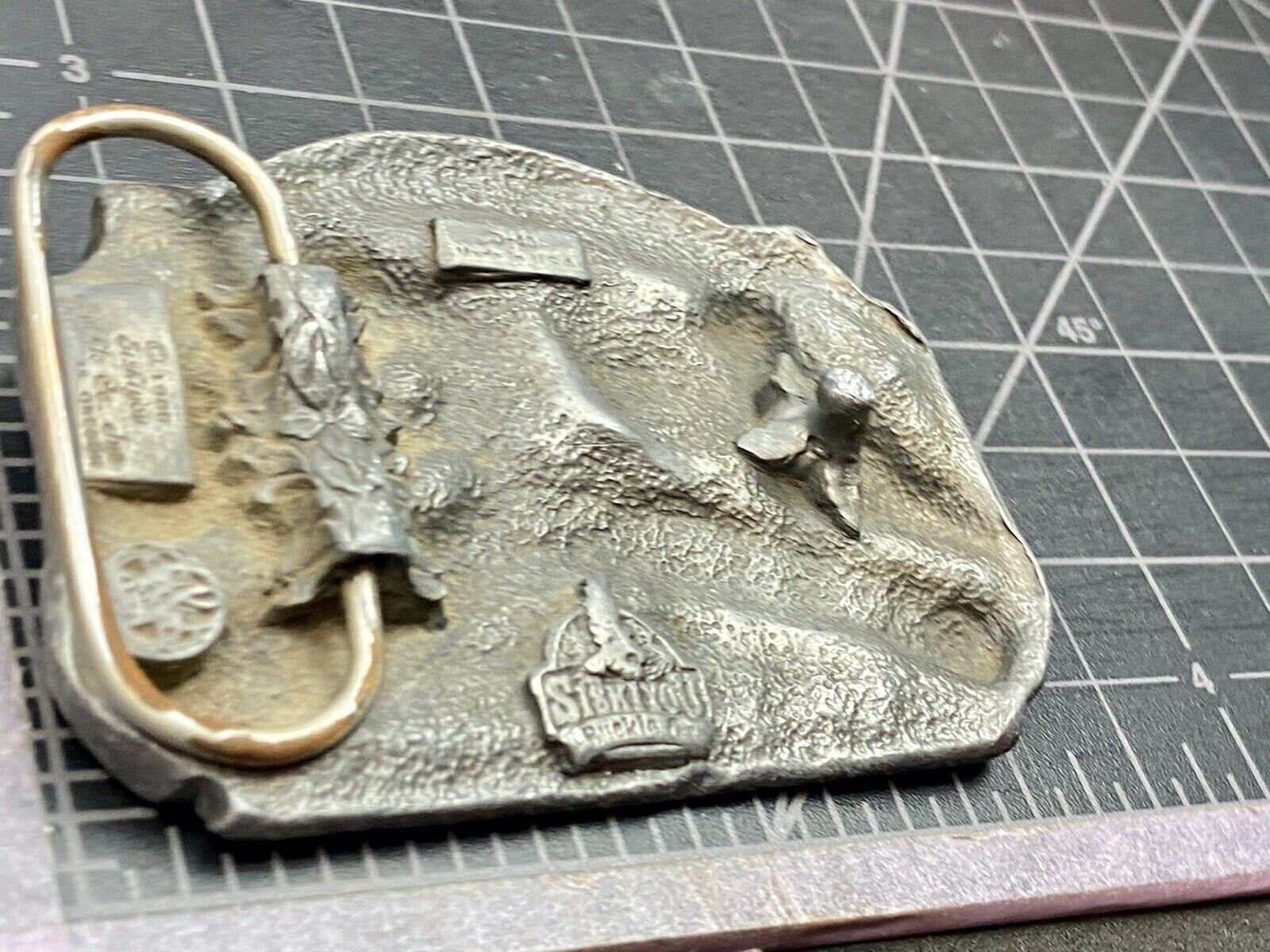 Vintage 1980 Siskiyou D-40 AMERICA - The pride is back belt buckle  USA Proud 