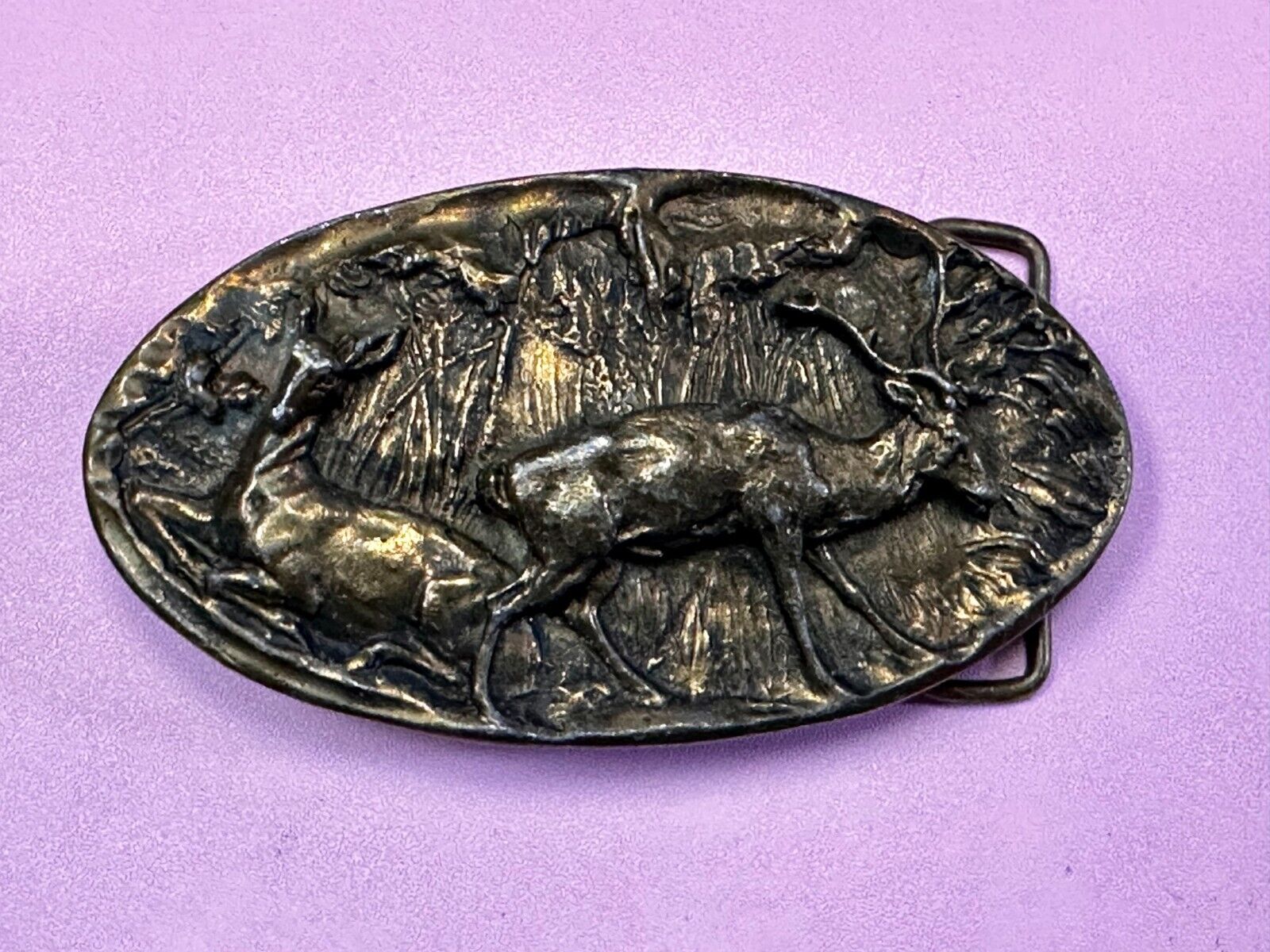 Vintage Deer in nature 1976 Adezy wide oval belt buckle