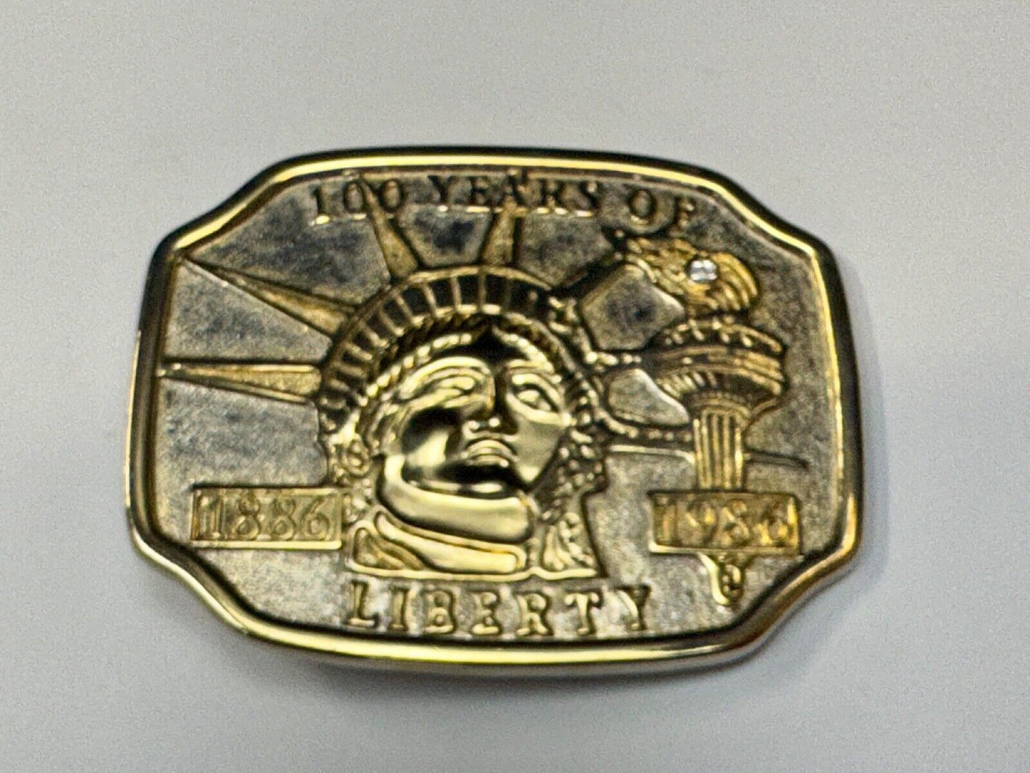 100 Years of Liberty  - NYC statue of Lady Liberty Souvenir Vintage belt buckle