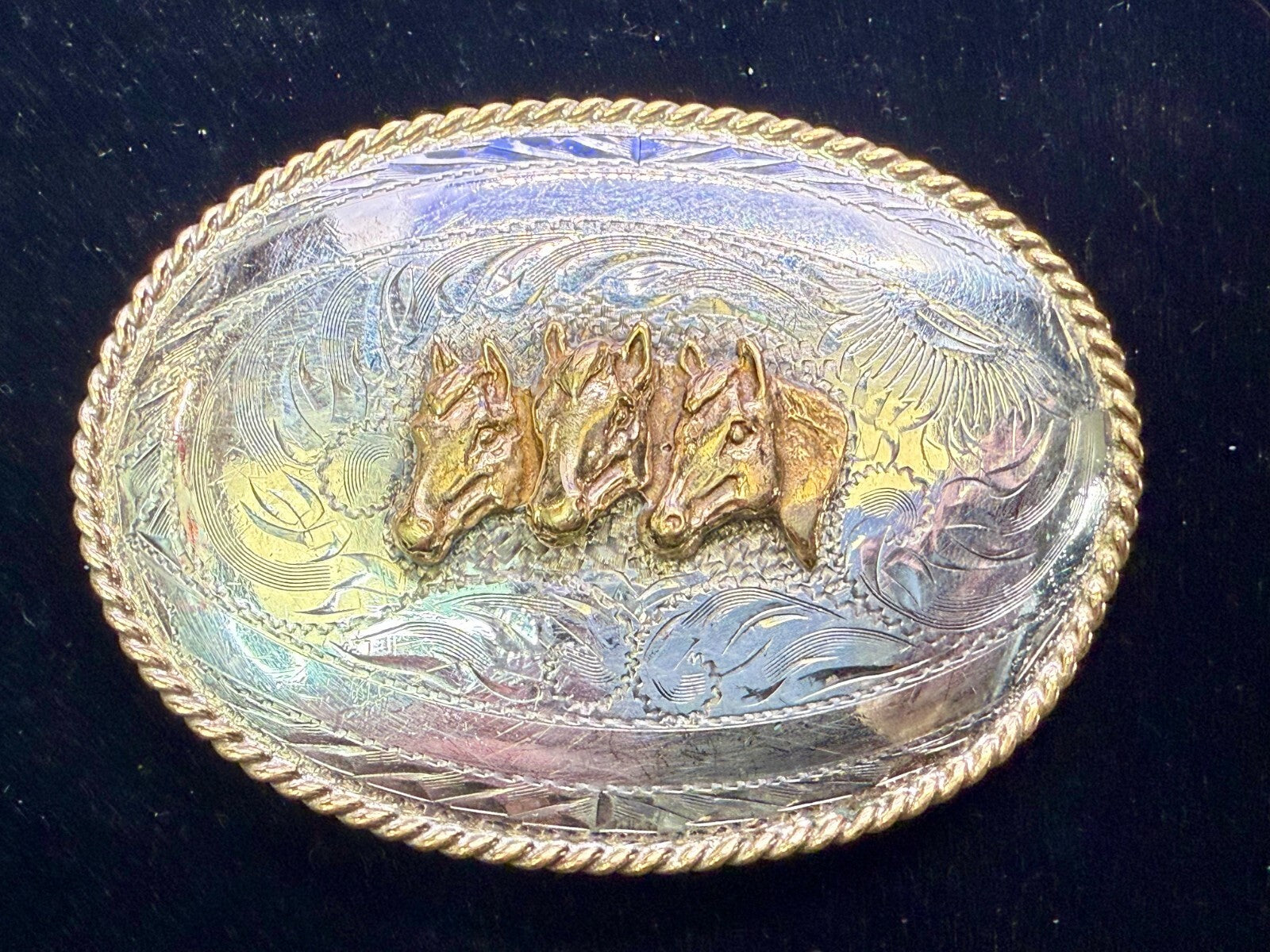 3 Horse Heads - Blank Ribbons Tex Tan Sterling Front Hand Engraved Belt Buckle