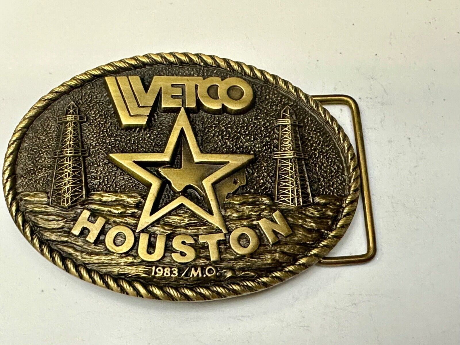 Vetco Texas Houston State Lone Star Oil Well Rig Vintage Brass Belt Buckle