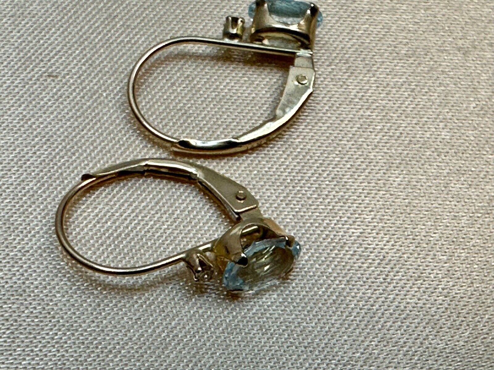 Vintage 14K Gold Ice Blue Topaz Earrings