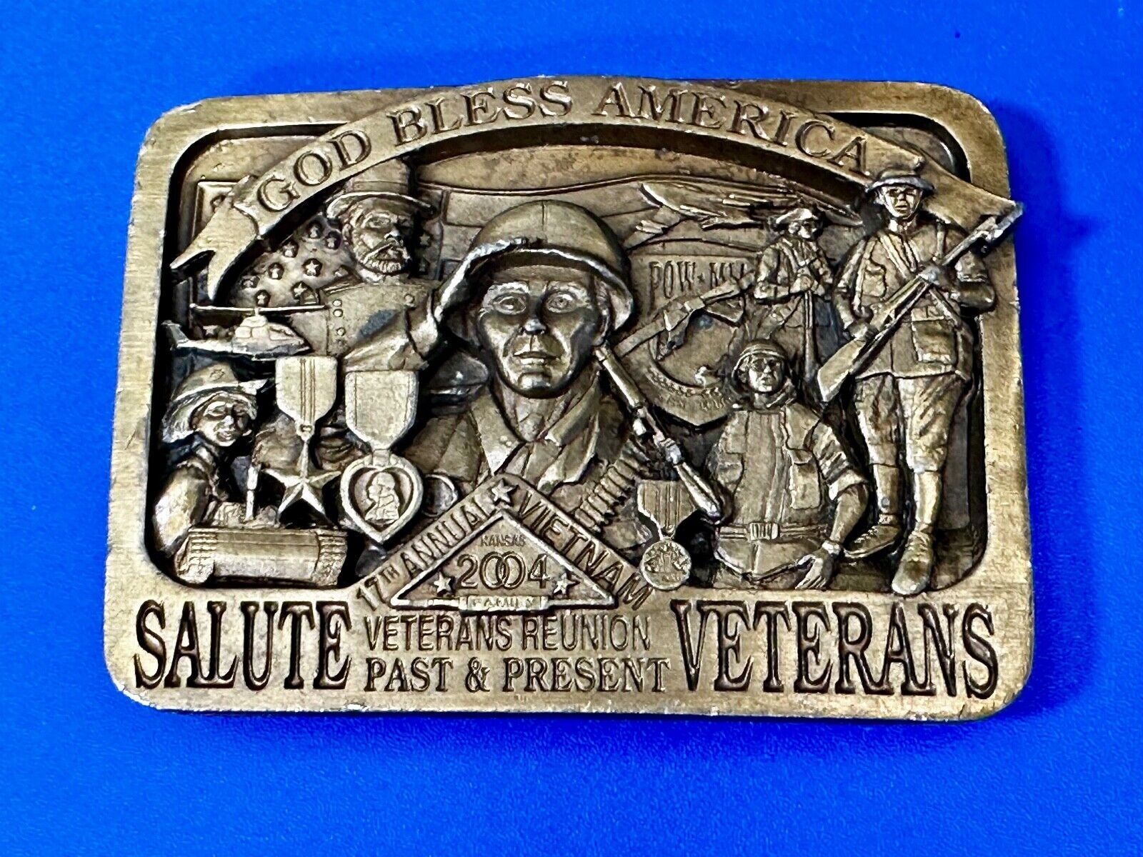 Vietnam American Veterans 2004 17th Annual War Reunion Commemorative Belt Buckle