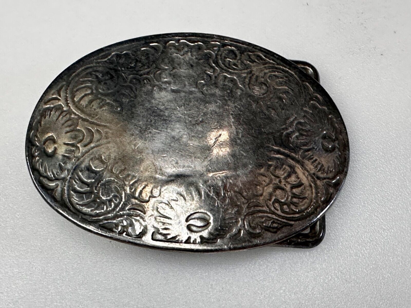 Vintage 3" wide western flower swirl design belt buckle