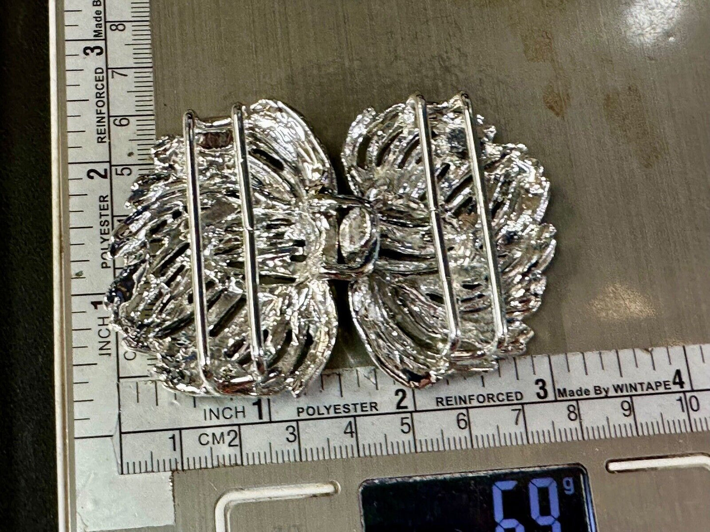 Two piece interlocking sea leaf brushed pattern see through pattern belt buckle