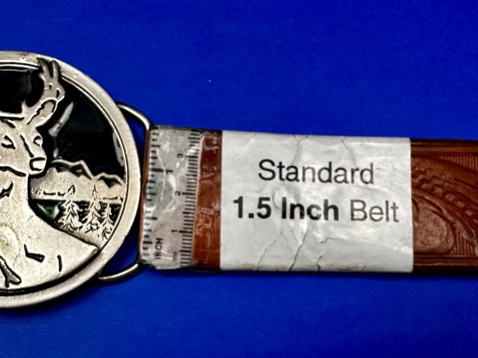 Abstract Deer Drawing Vintage Round Raised numbered Belt Buckle