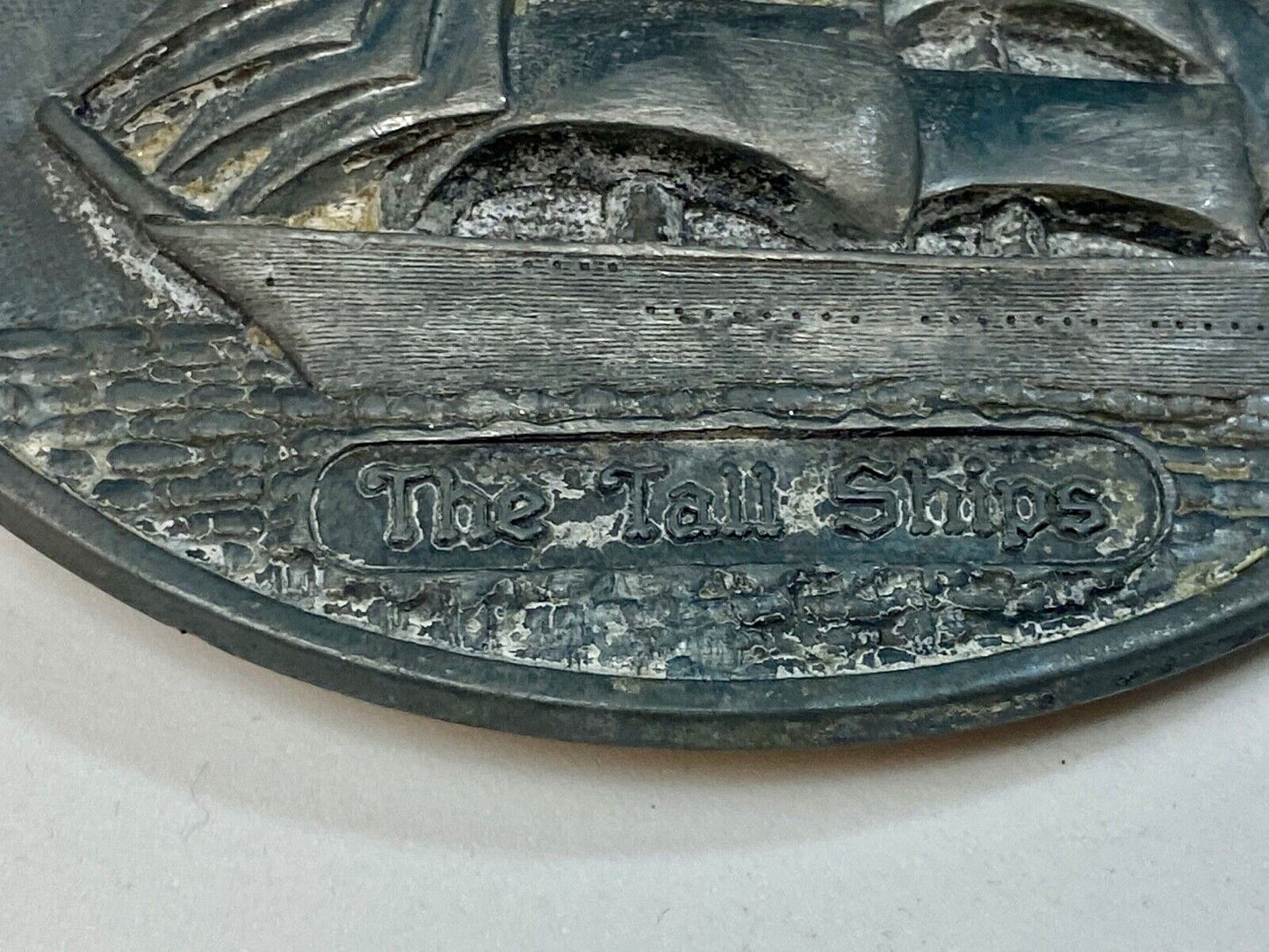 1970 's THE TALL SHIPS SILVER TONE SAIL BOAT COLLECTIBLE BELT BUCKLE