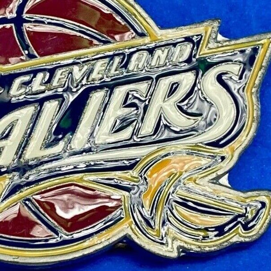 Used-  to repair  - CLEVELAND CAVALIERS NBA BASKETBALL BELT BUCKLE 