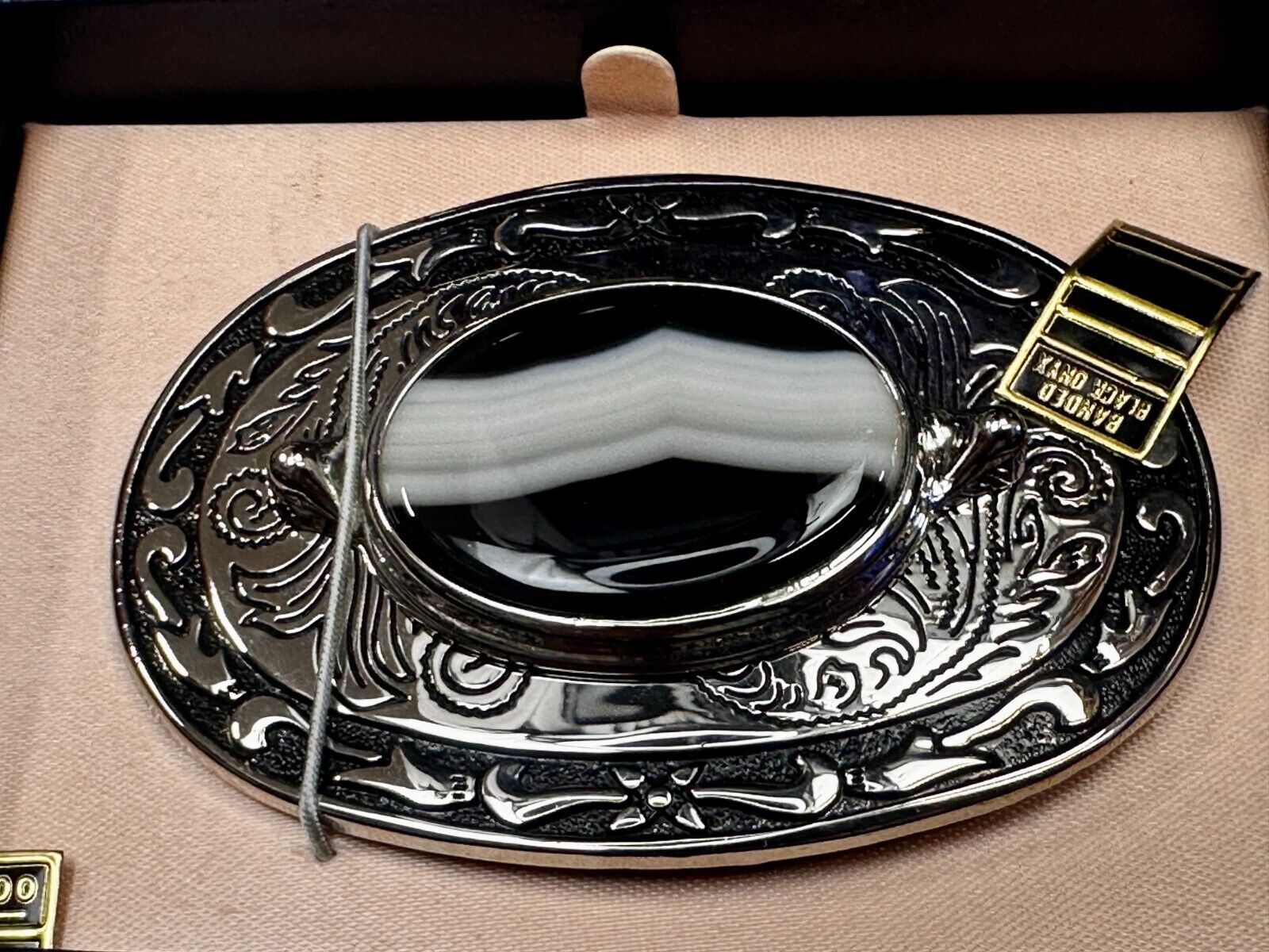Black & White Onyx Cabochon Cab Stone Mounted In Vintage NOS Ornate Belt Buckle