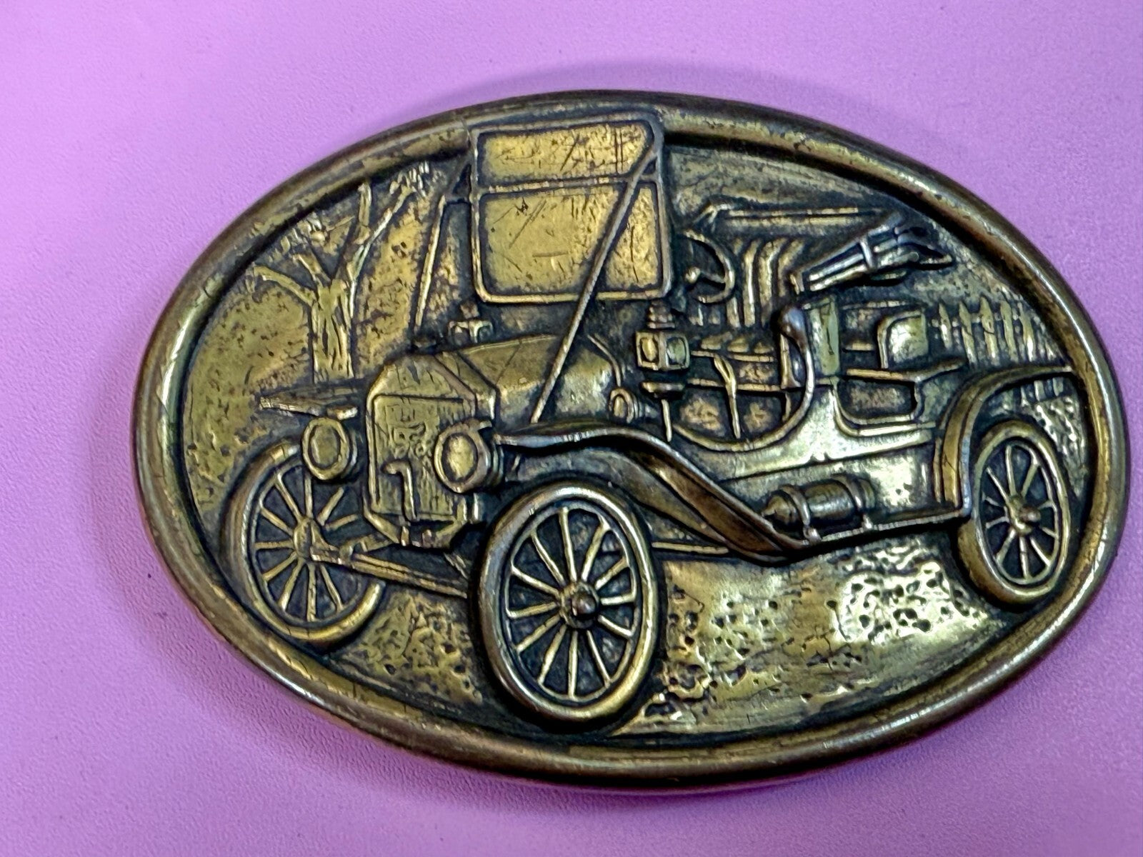 Vintage Avon Collectible Ford Model T Car Collectors Brass Tone Belt Buckle