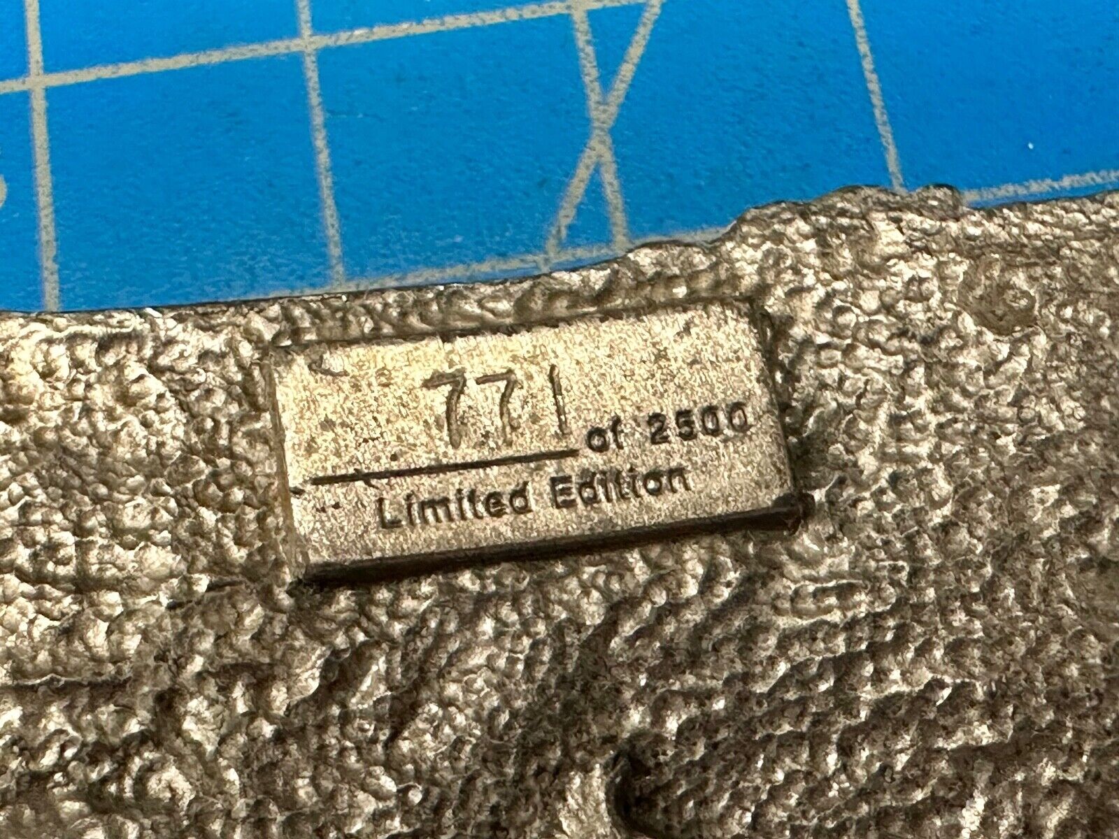 Alaska Wildlife Vintage 1991 Commemorative Pewter Belt Buckle