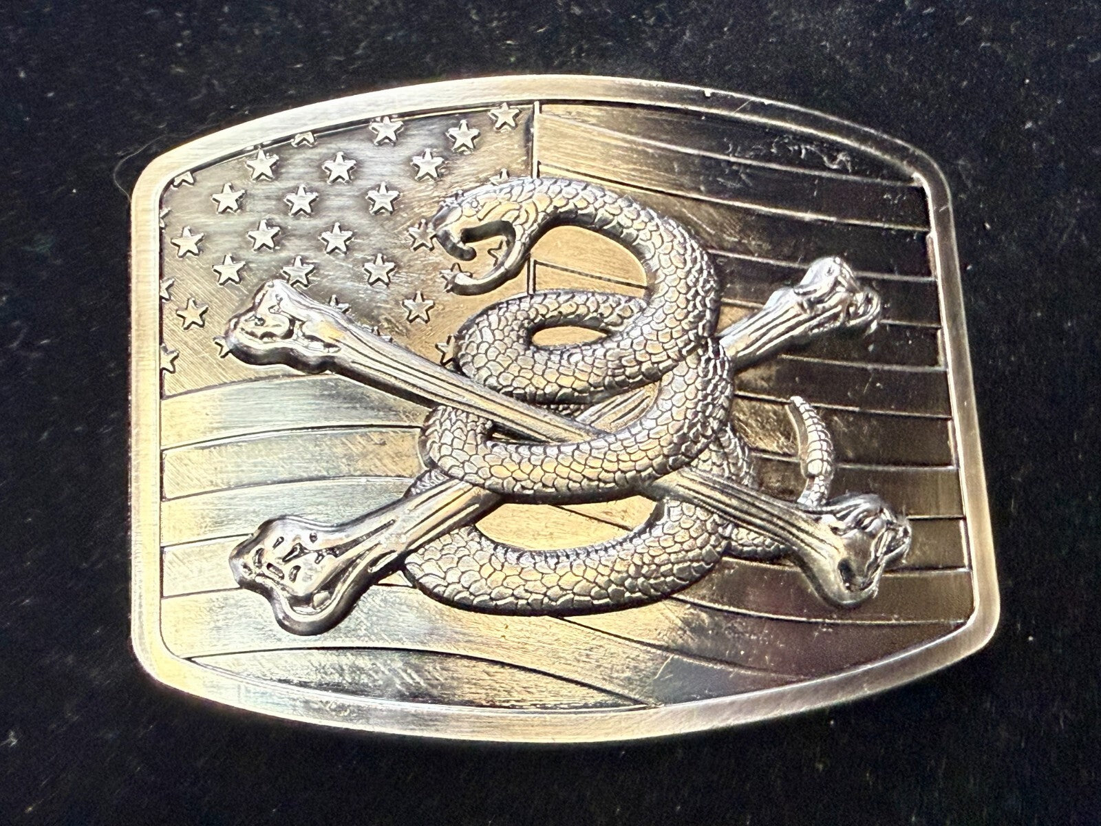 USMC Snake Crossbones Flag US Marine Corps Don't Tread on me Belt Buckle