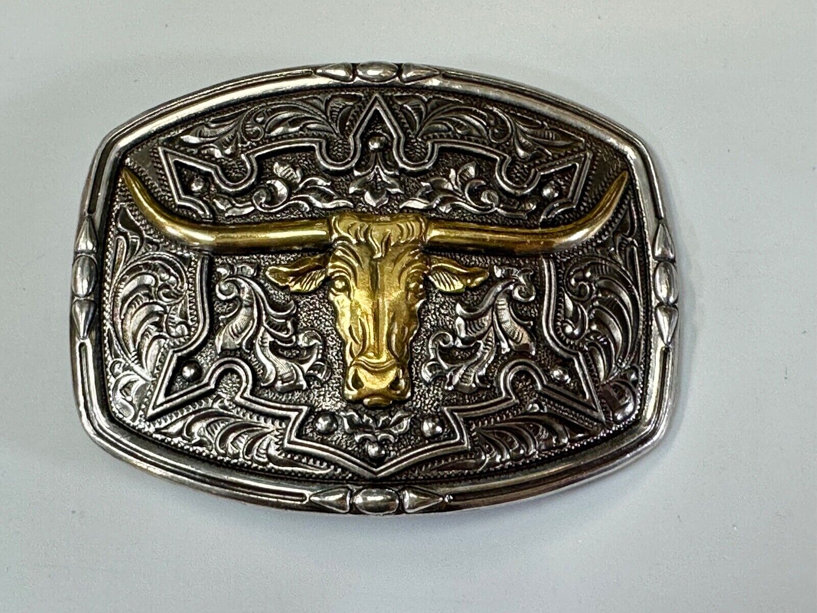 The Longhorn cow steer - cowboys cowgirls western belt buckle by Nocona