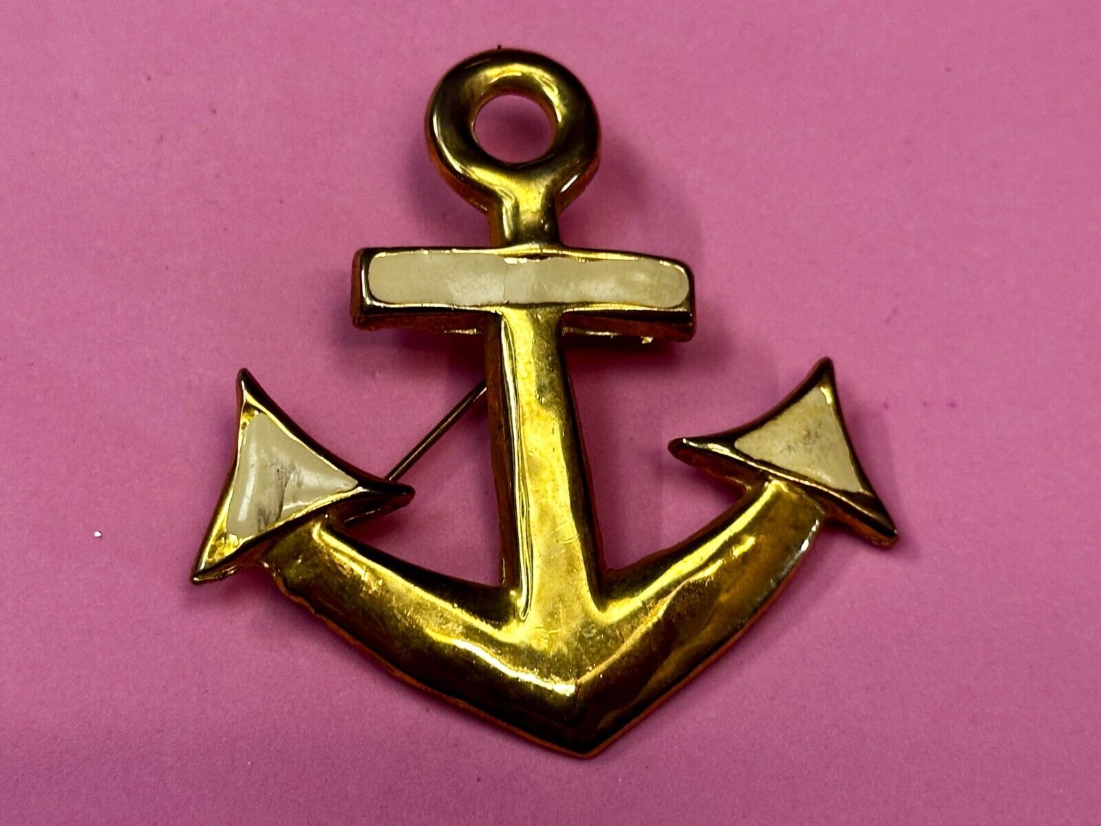 Anchor Ship Sailor Nautical Ocean Open Seas Gold Tone Vintage Brooch Pin