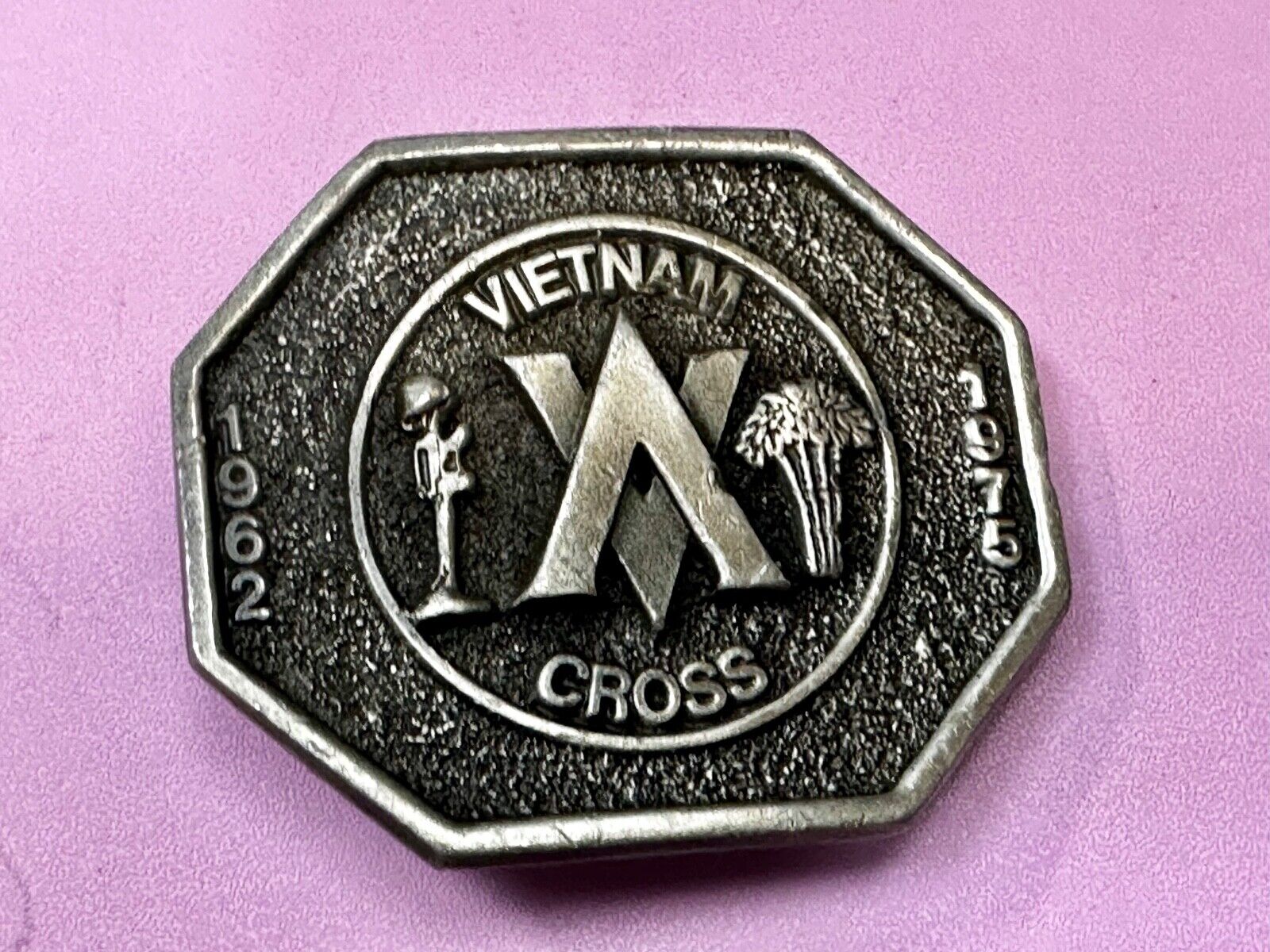 Vietnam Cross 1962 - 1975 The Great American Buckle Co Vintage Belt Buckle