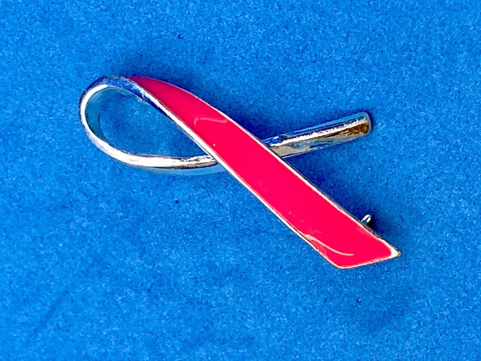 Vintage Hot Pink Enamel Ribbon Silver Tone Brooch Lapel Pin Signed NRT
