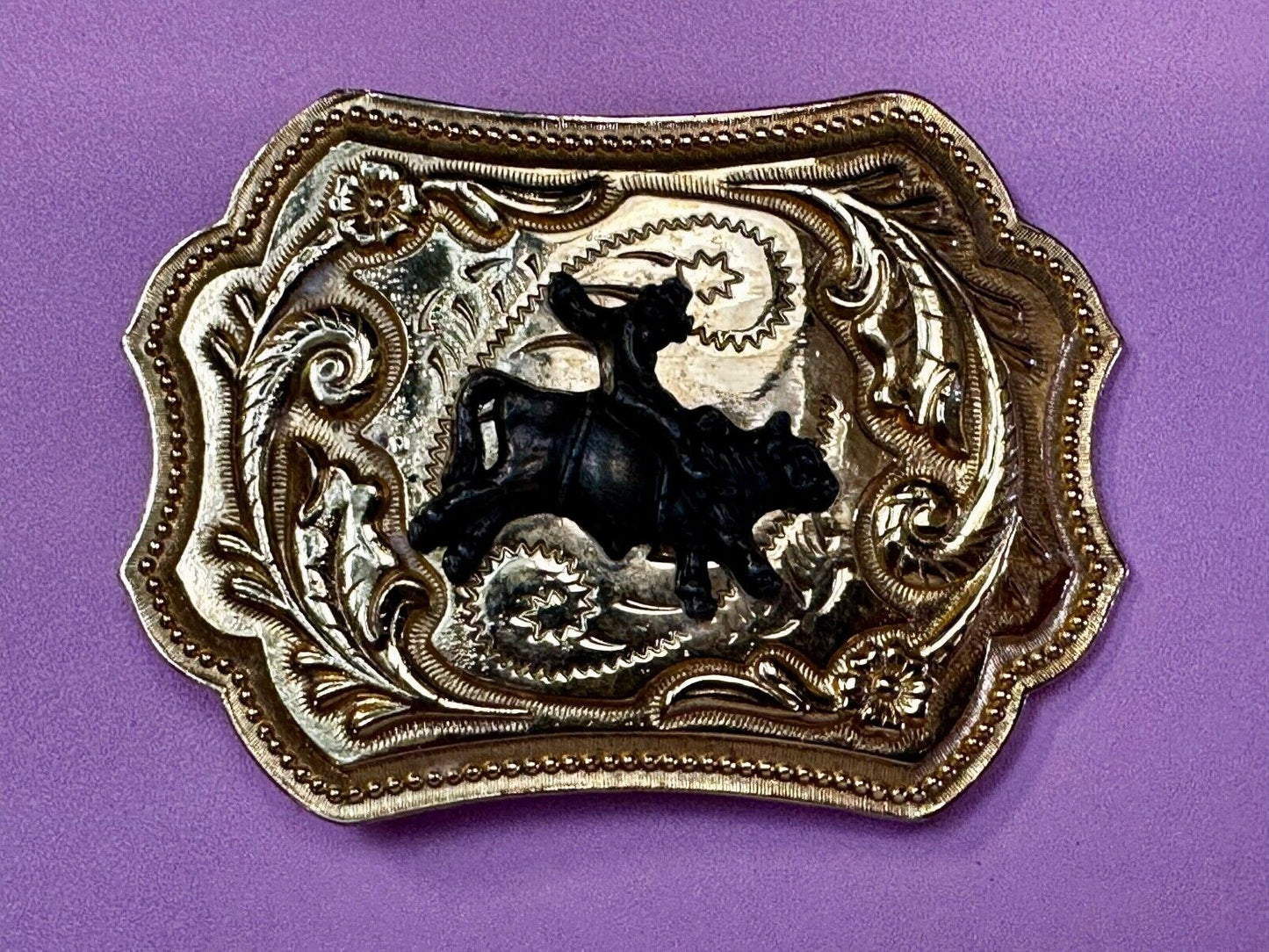 Vintage Cowboy Saddle Bronc western two tone flower swirl belt buckle