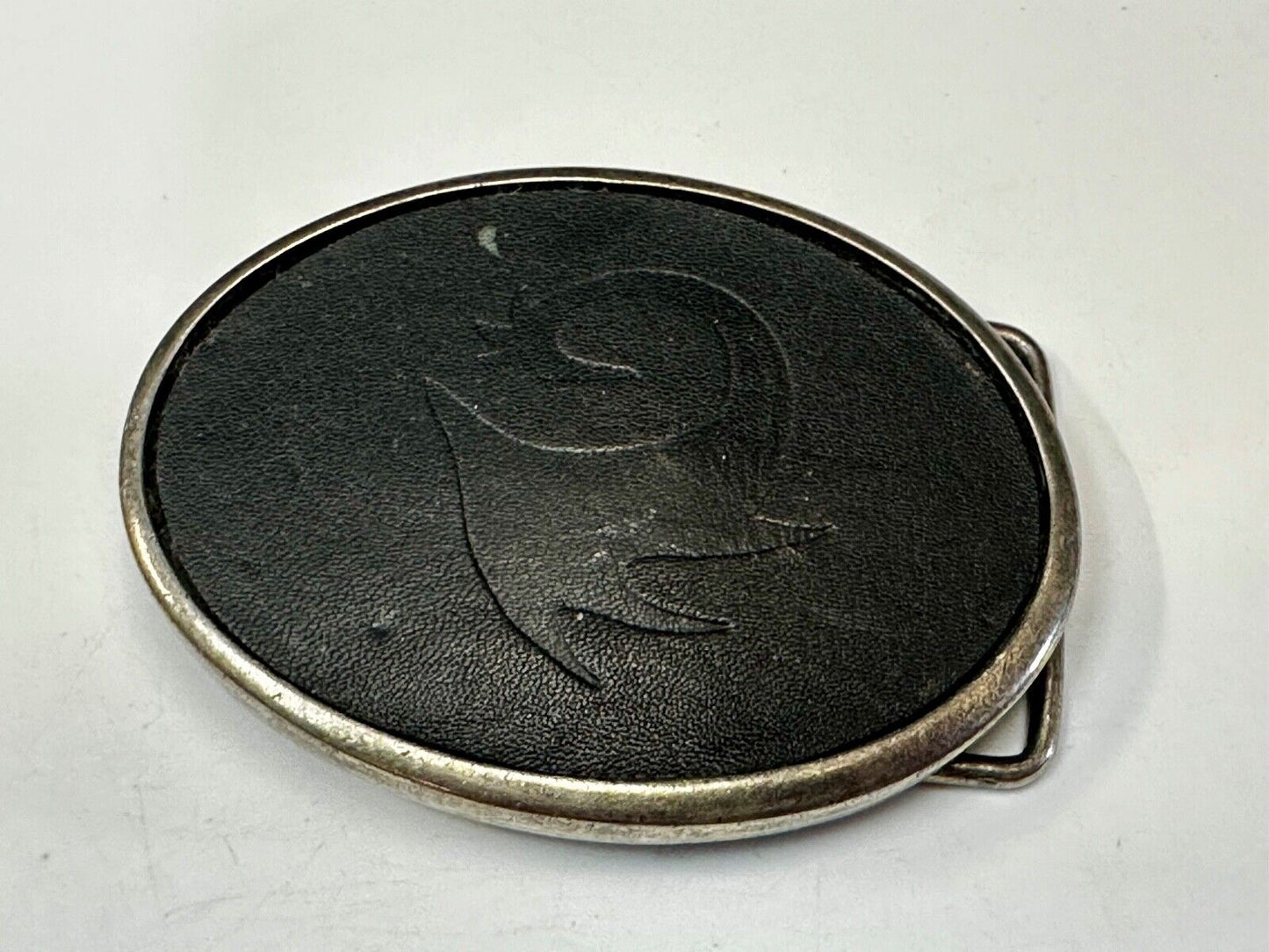 Unknown to me Animal Emblem Logo? Black Faux? leather Silver Tone Belt Buckle
