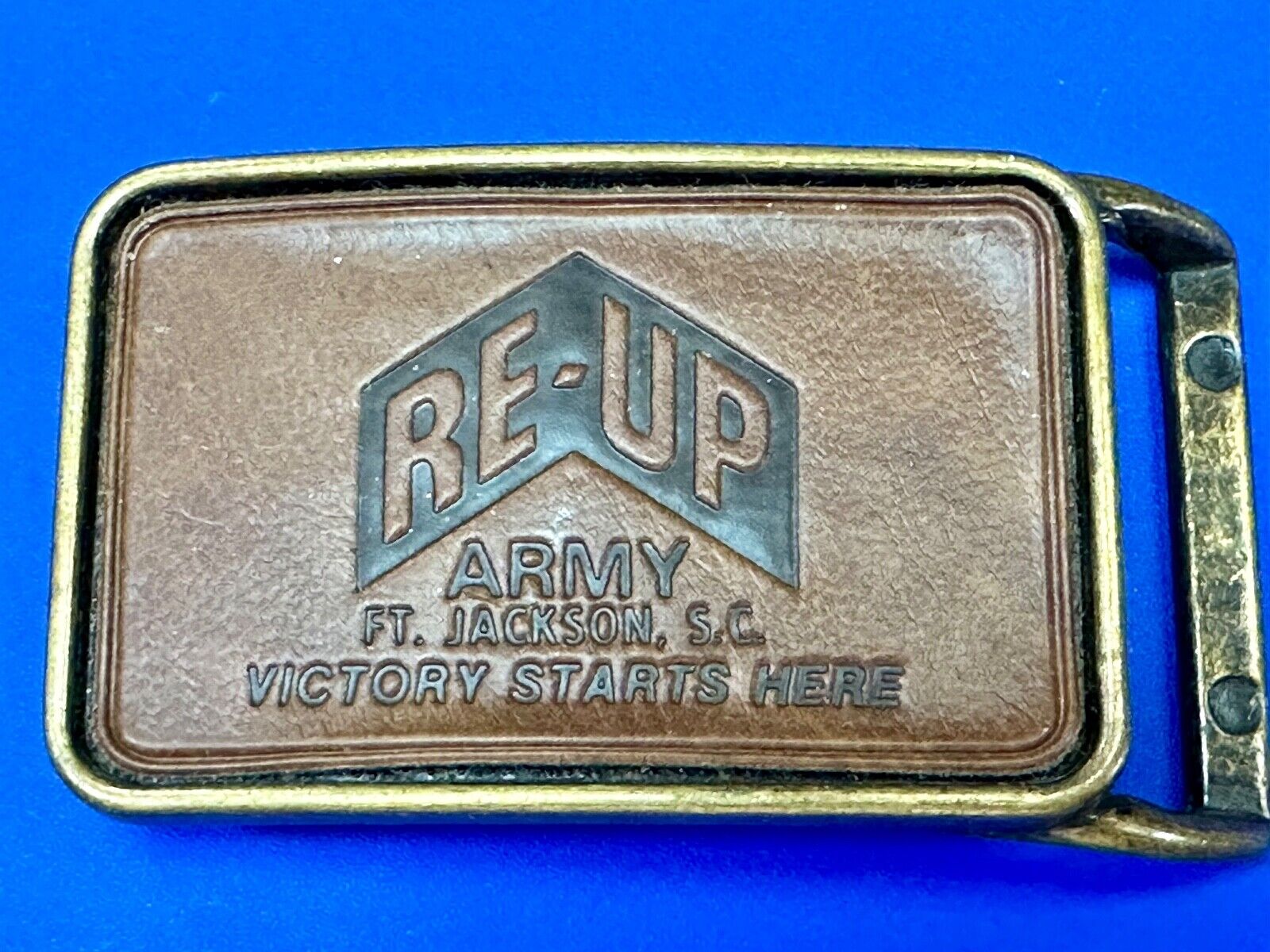 Army Re-up Ft Jackson SC Victory starts here leather & brass tone belt buckle
