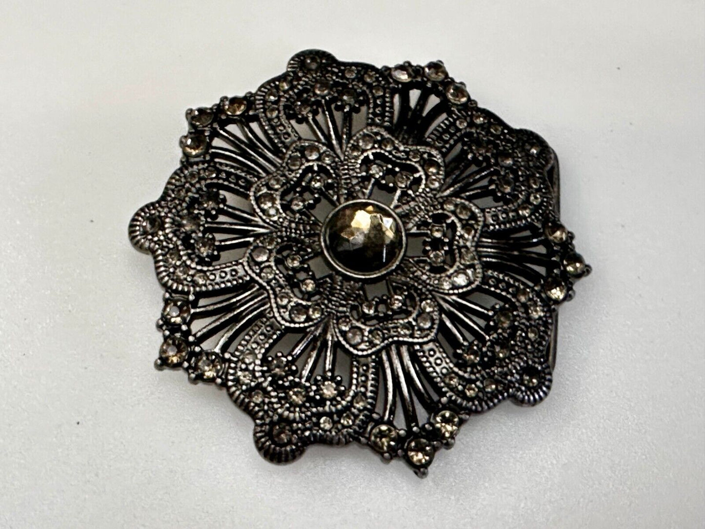 Victorian Style Beautiful Flower Shaped Rhinestone Accented Ladies Belt Buckle