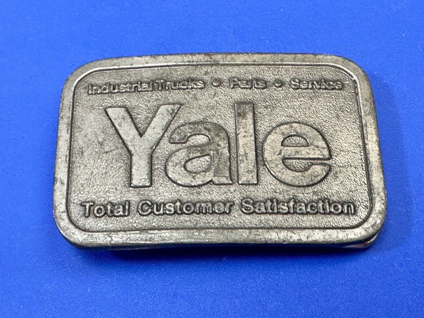 YALE Trucking Industrial Parts Service Total Customer Satisfaction belt buckle