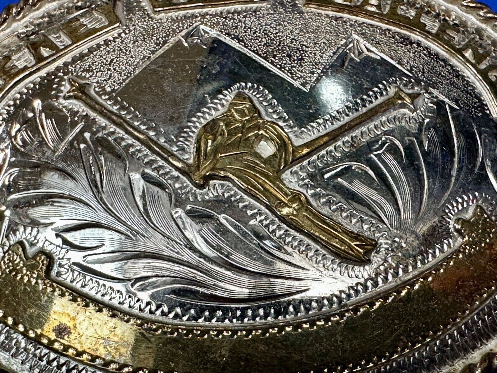 Amcemey Dual Challenge Downhill Ski Trophy Award Vintage Western Belt Buckle