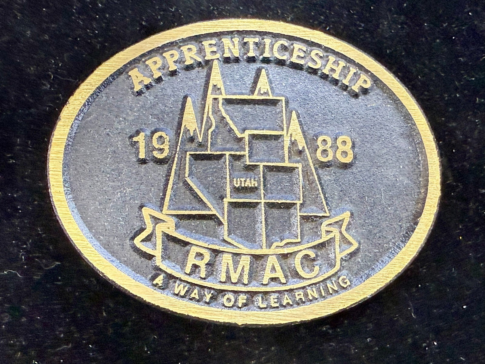 APPRENTICESHIP RMAC A WAY OF LEARNING UTAH Vintage 1988 Belt Buckle