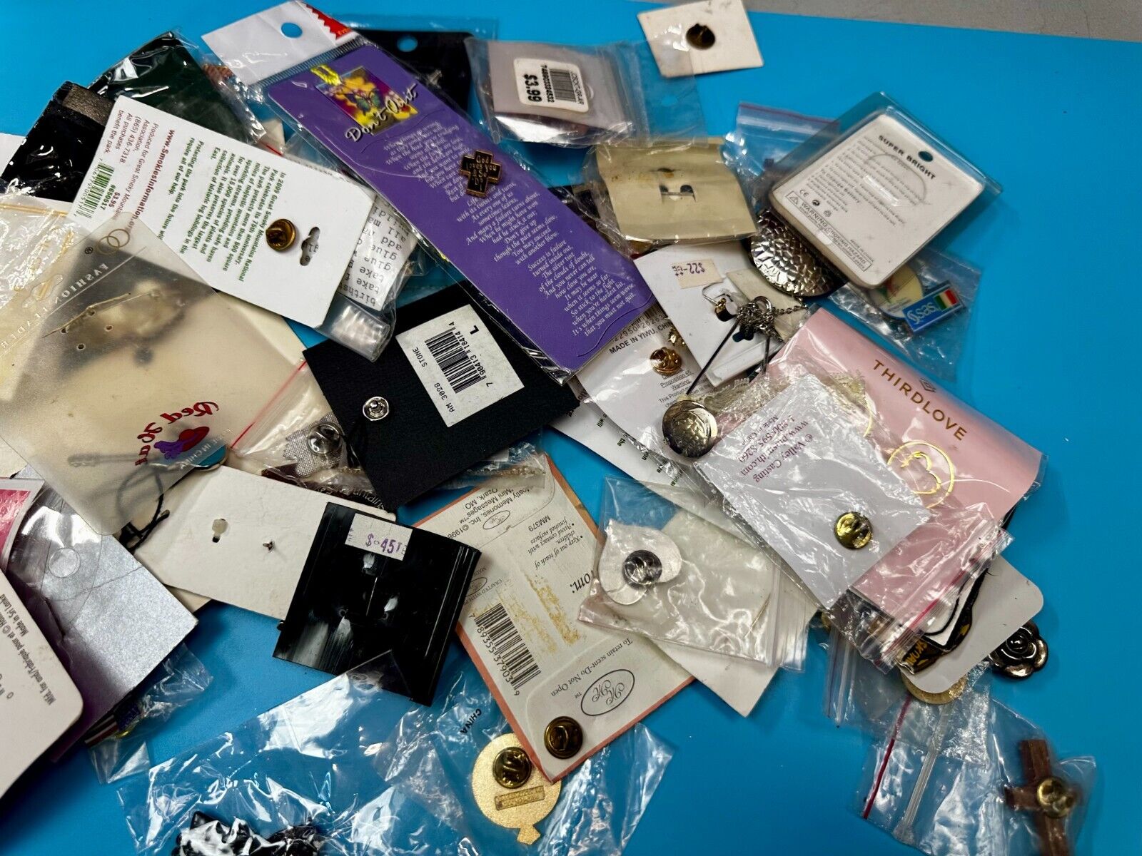Around 50 Brooches &Pin's In Packaging Resale Bulk Lot, Junk Drawer Grab Bag
