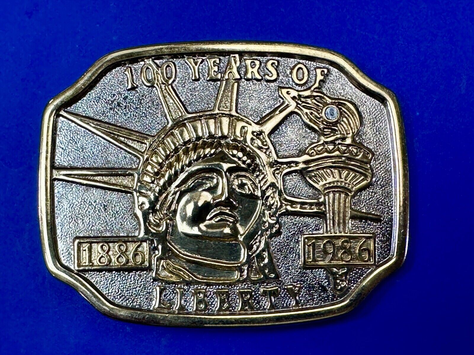 100 years of The Statue of Liberty New York City Commemorative  belt buckle